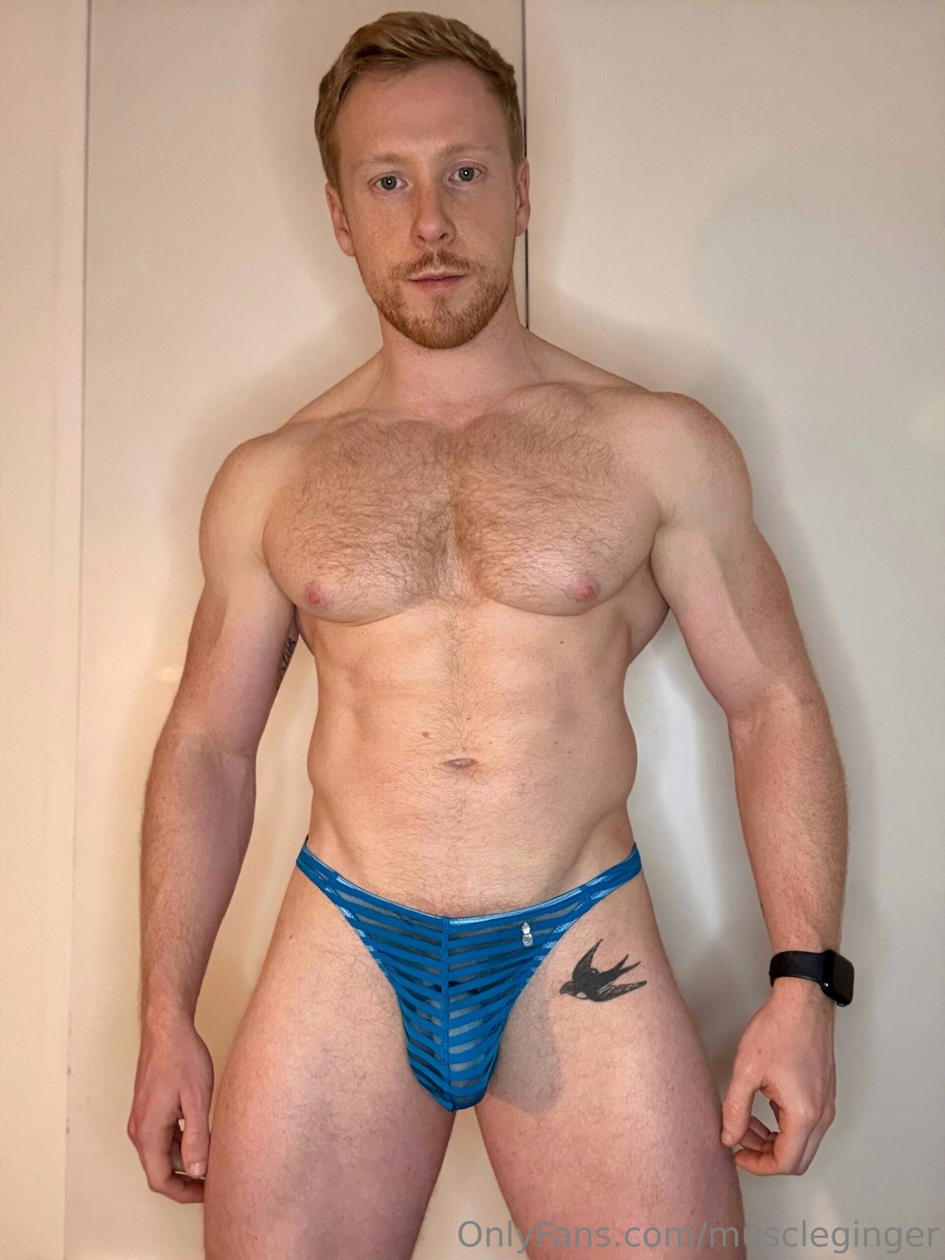 Cock-centric Muscleginger nude EXPOSED