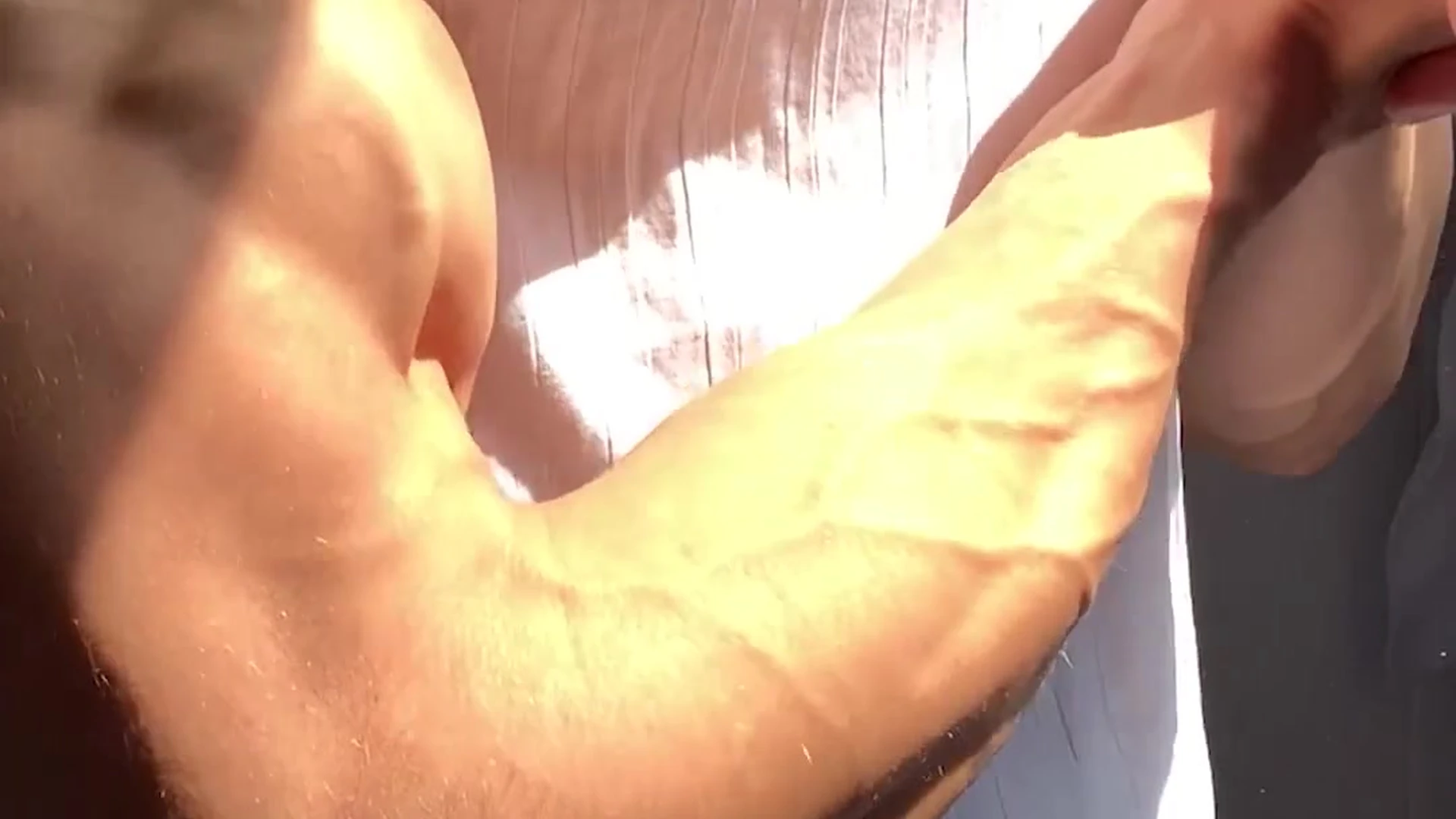muscled Sensual Leo Stuke leaks pic full vid