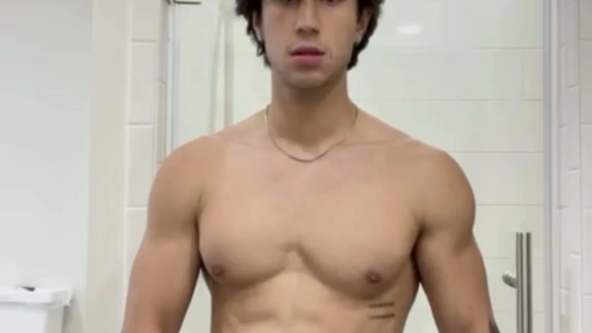 gorgeous tiktok star Evan Lamicella ass Exposed