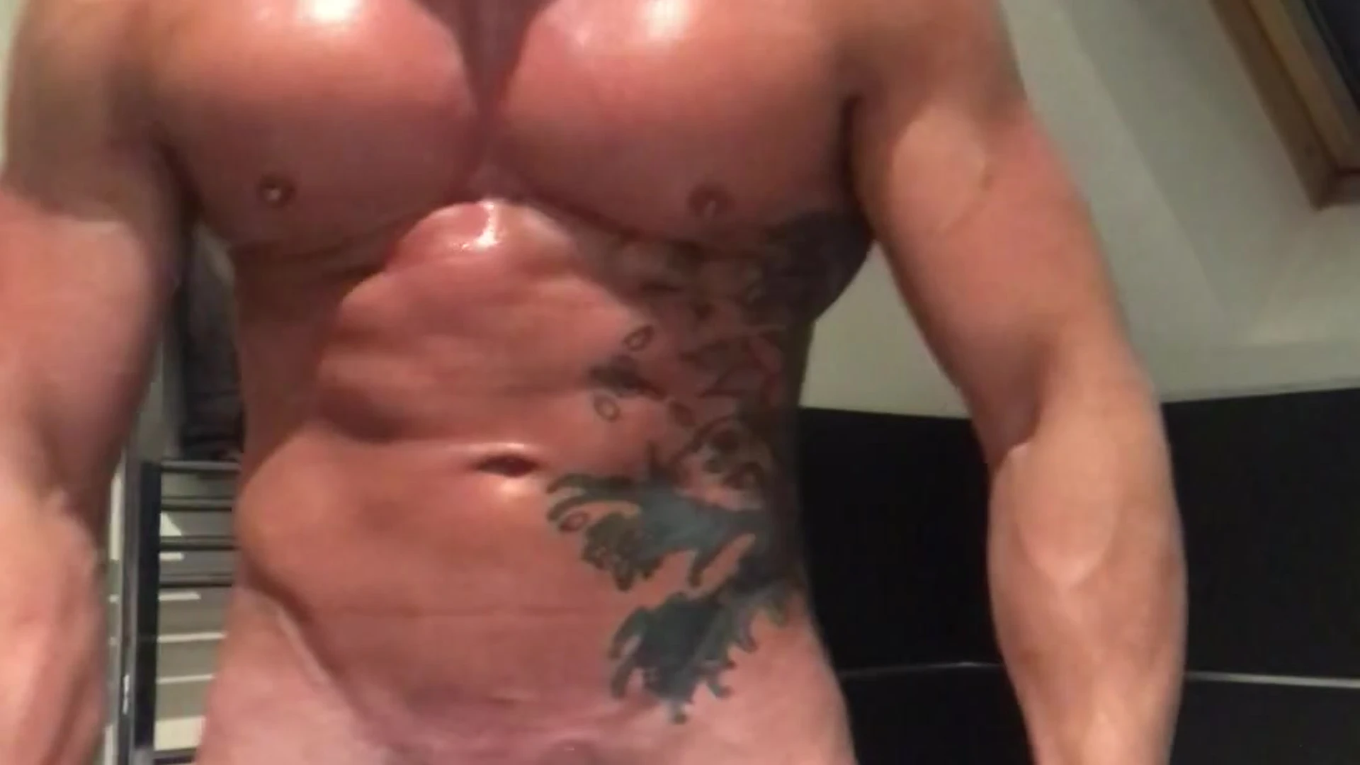 muscular muscle alpha Charlie London   Epic