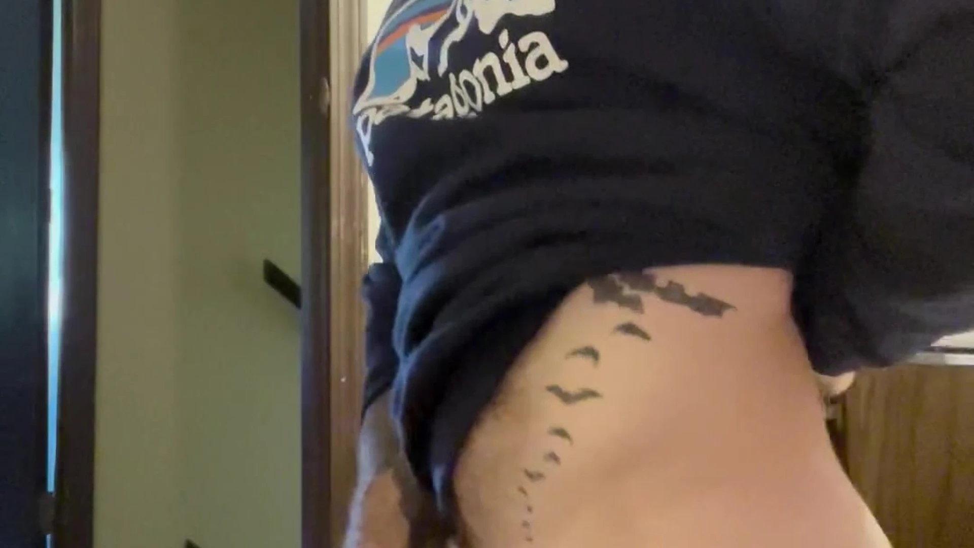 Capable TIKTOKER garett__nolan nude pic Exposed