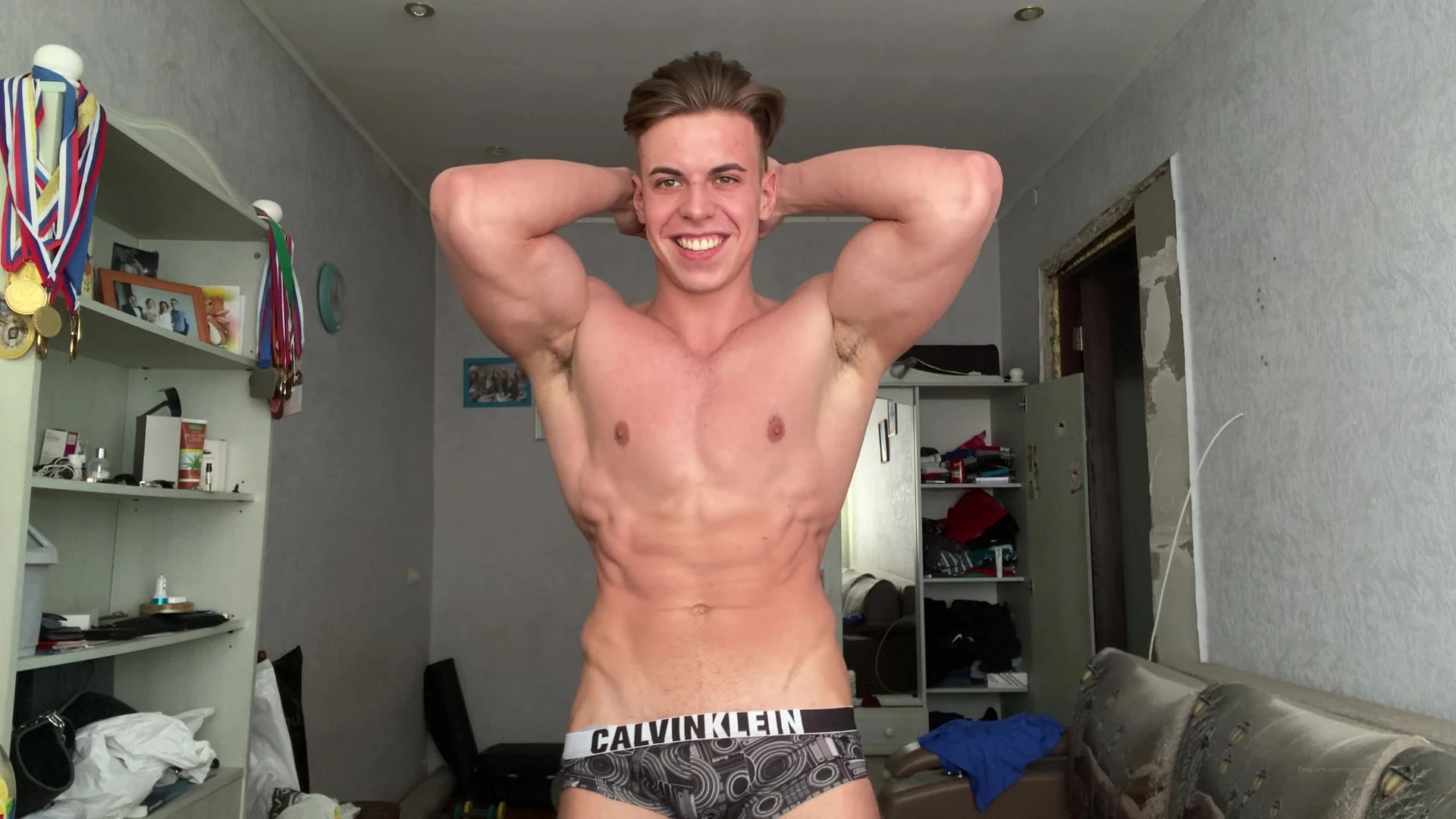 manwhore скандалёзный Илья Гнётов onlyfans leak pic EXPOSED