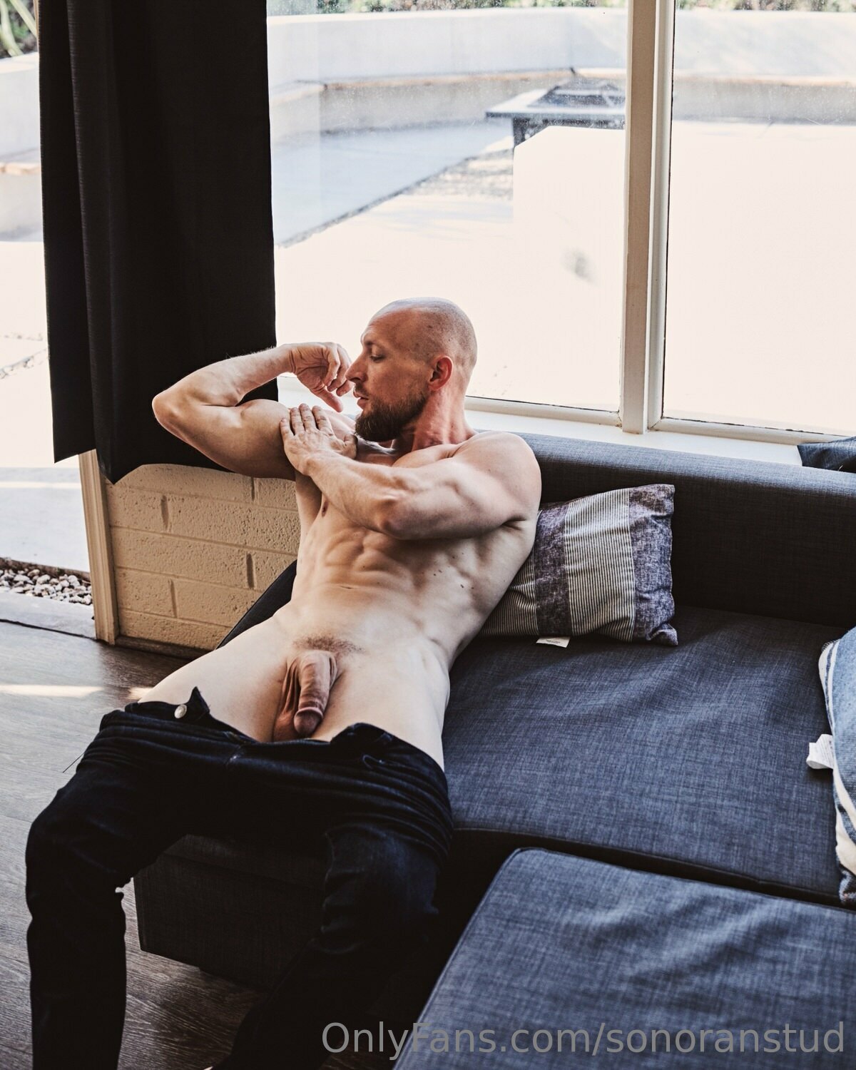 e-boy  jerking off dripping wet Bryan Hardy naked pics