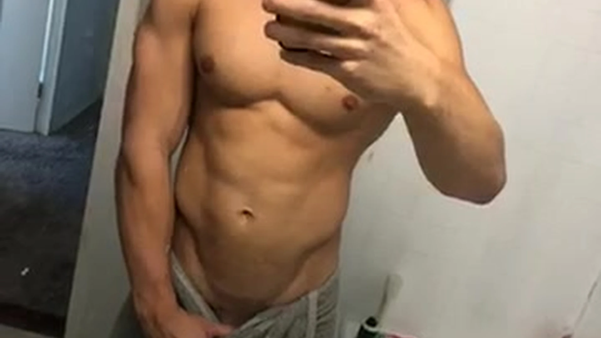 TIKTOK STAR tayoriccii nude porn leak