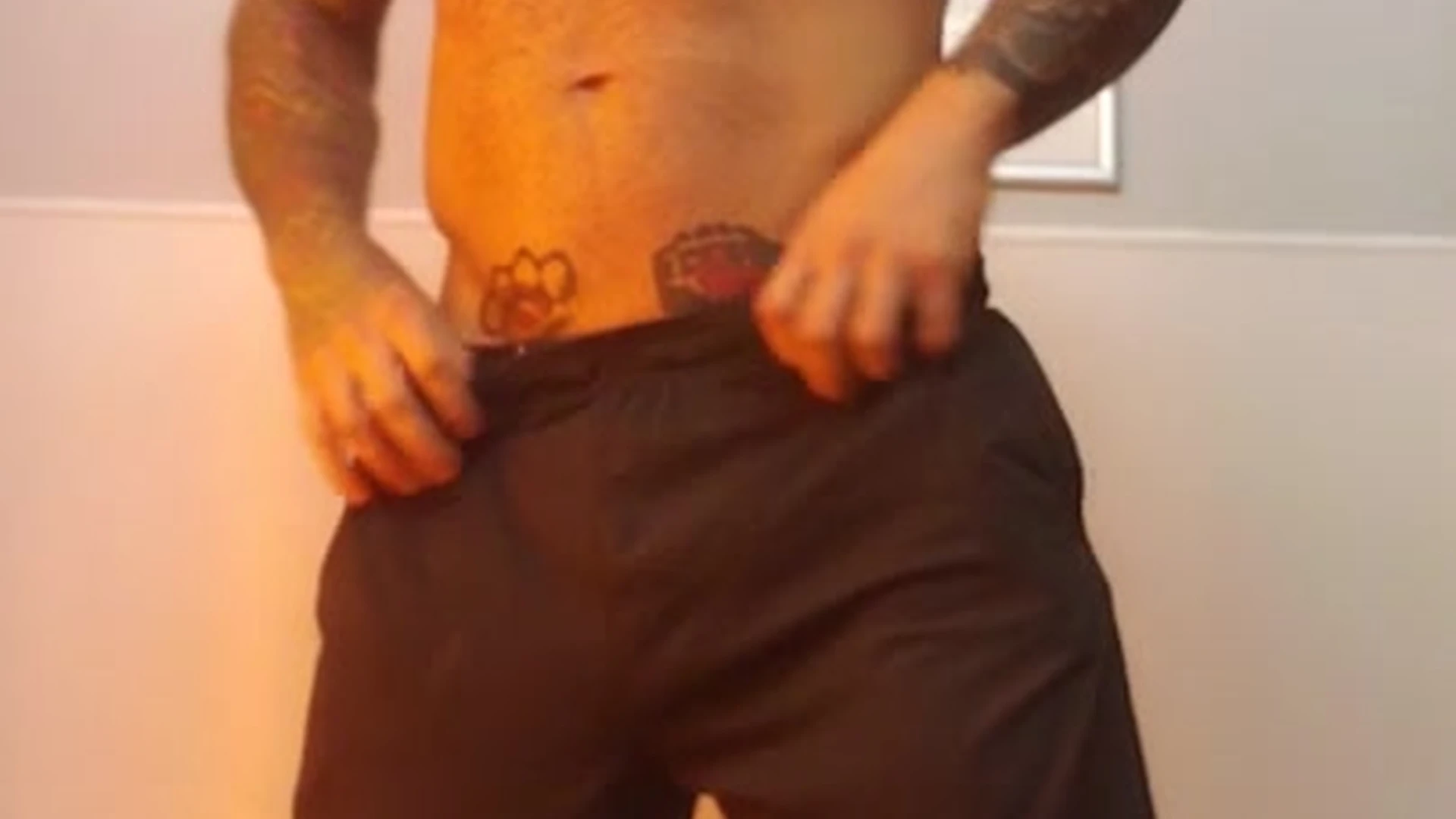 cum dumpster gooning Canadian Markus Kage pics porn