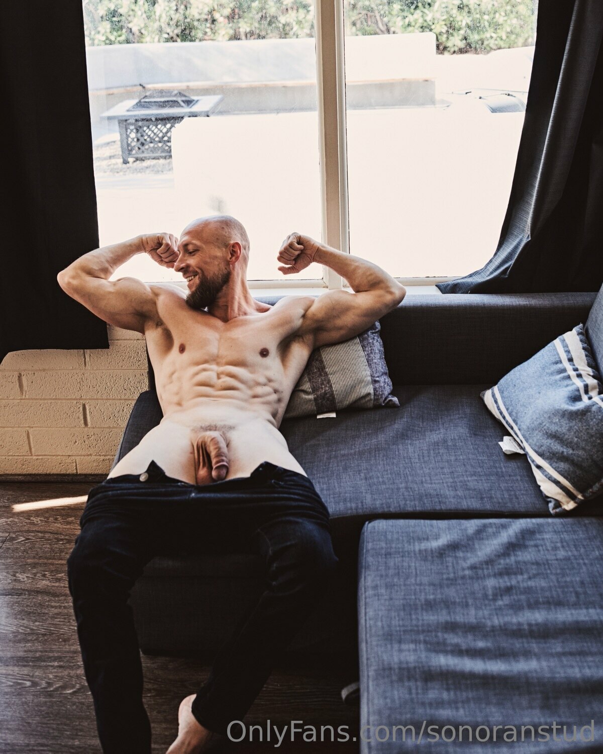 artistic fuck-meat Bryan Hardy free onlyfans Exposed