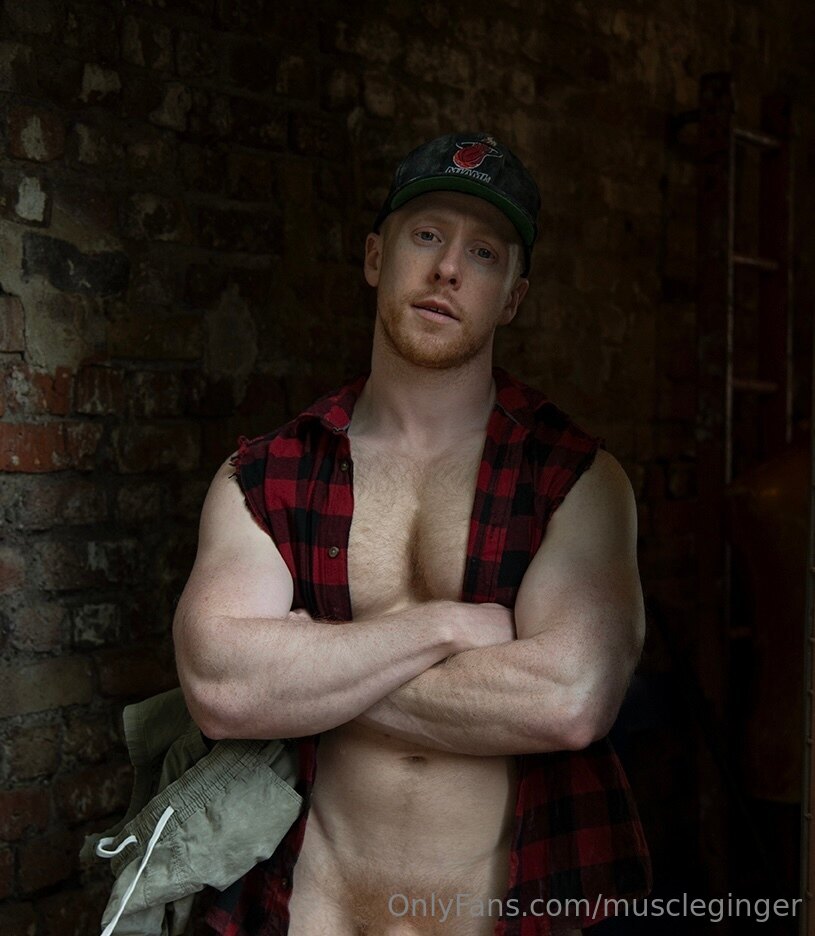 Skilled pleasuring himself creaming Muscleginger Onlyfans Leaks