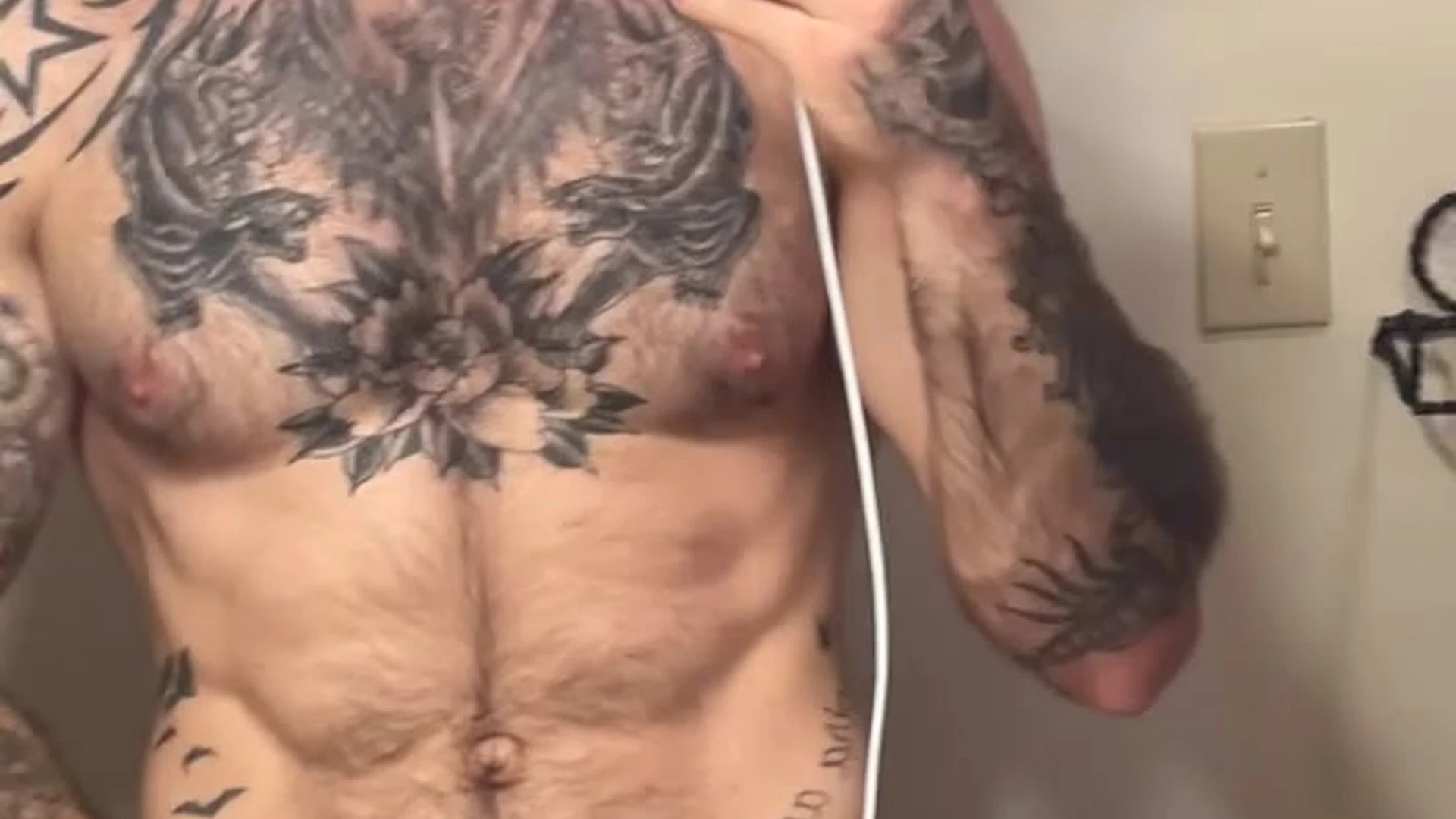 hottie TIKTOKER Garett Nolan Leak Onlyfans