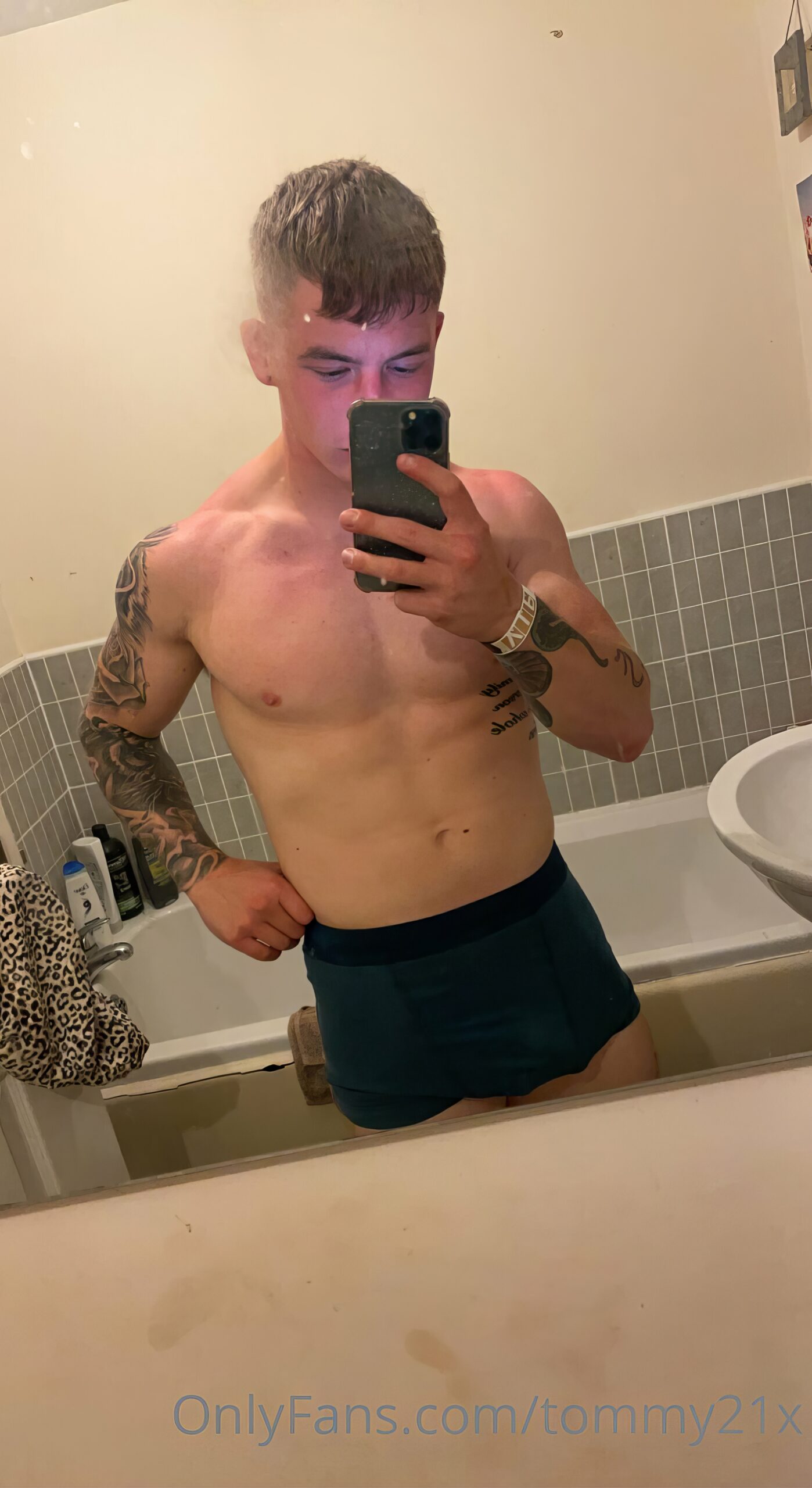 Unrestrained Tommy Simpson onlyfans leak pic Exposed