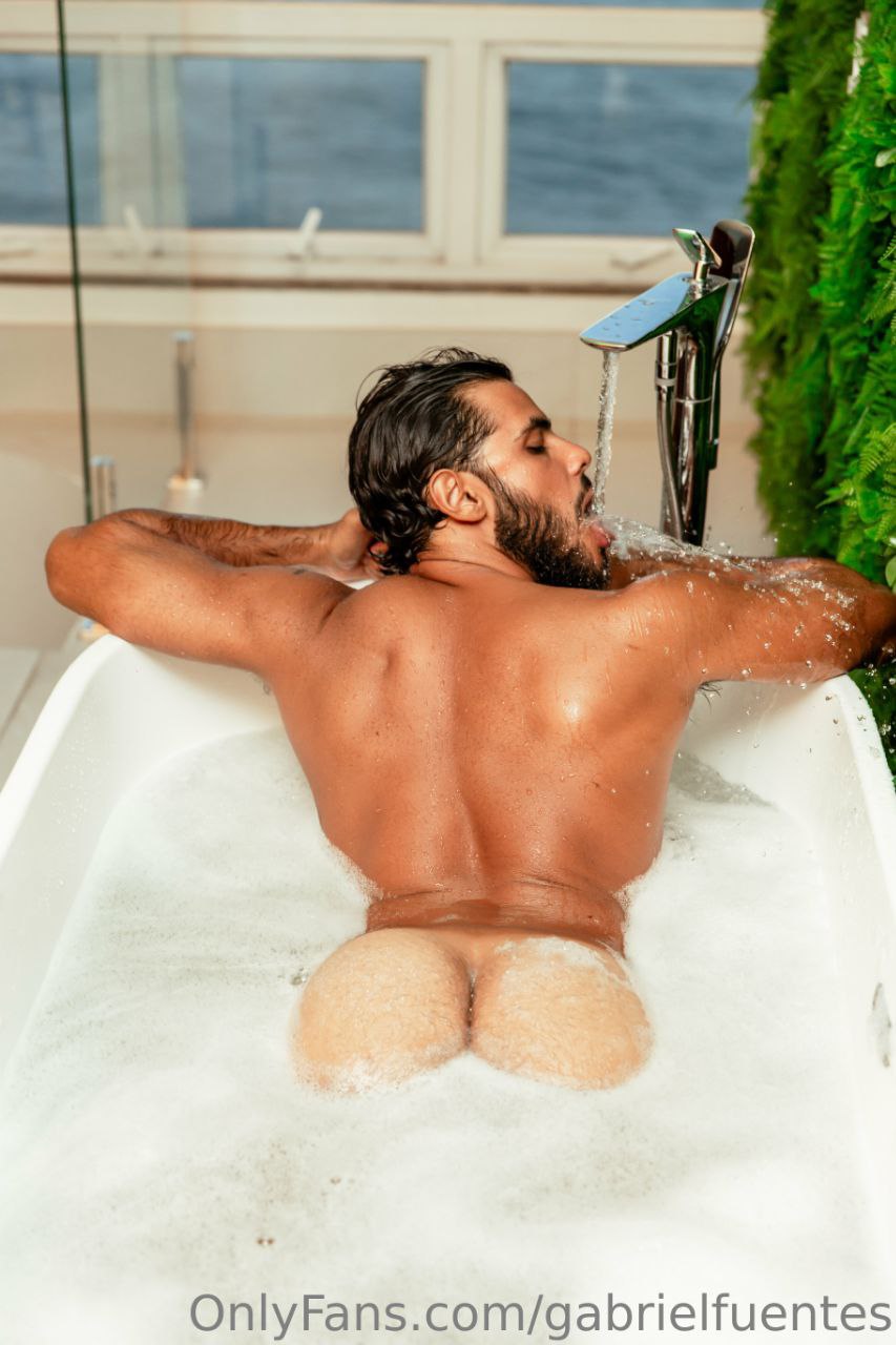 Apuesto gabrielfuentes free onlyfans Exposed