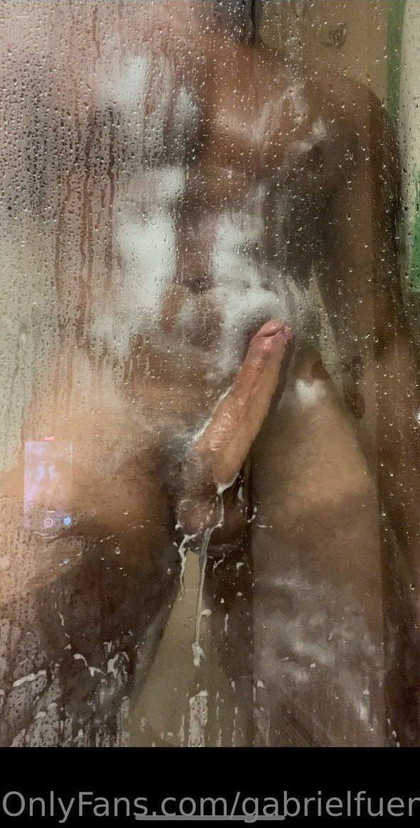 Papi Gabriel Fuentes erome Vid