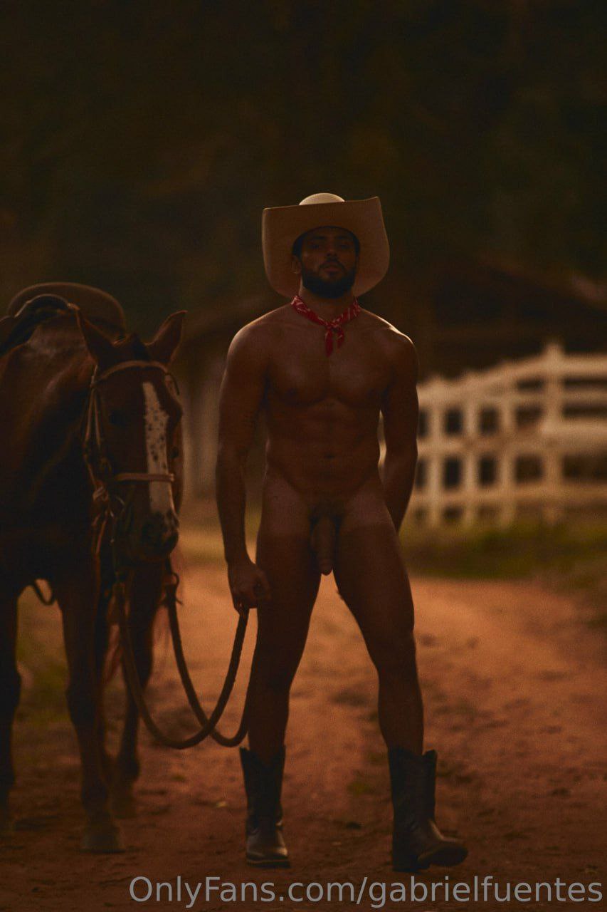 Churro Gabriel Fuentes reddit