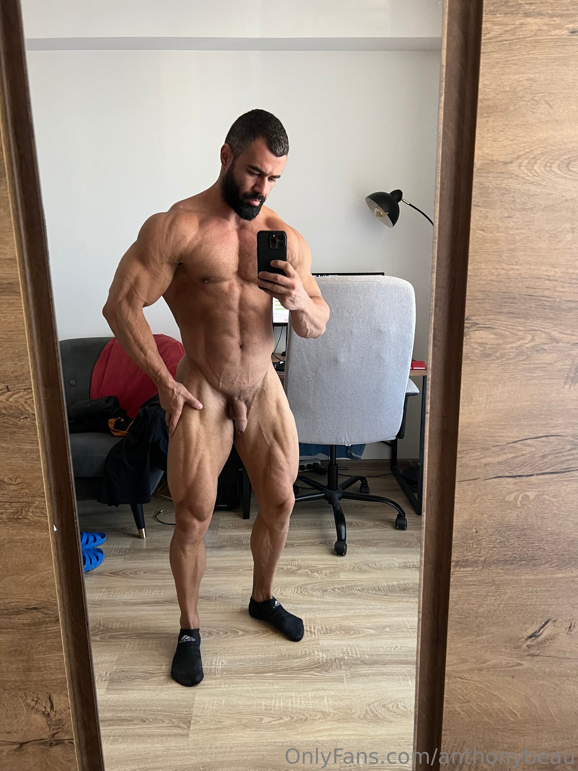 Sculpted Anthony Beau twitter Epic