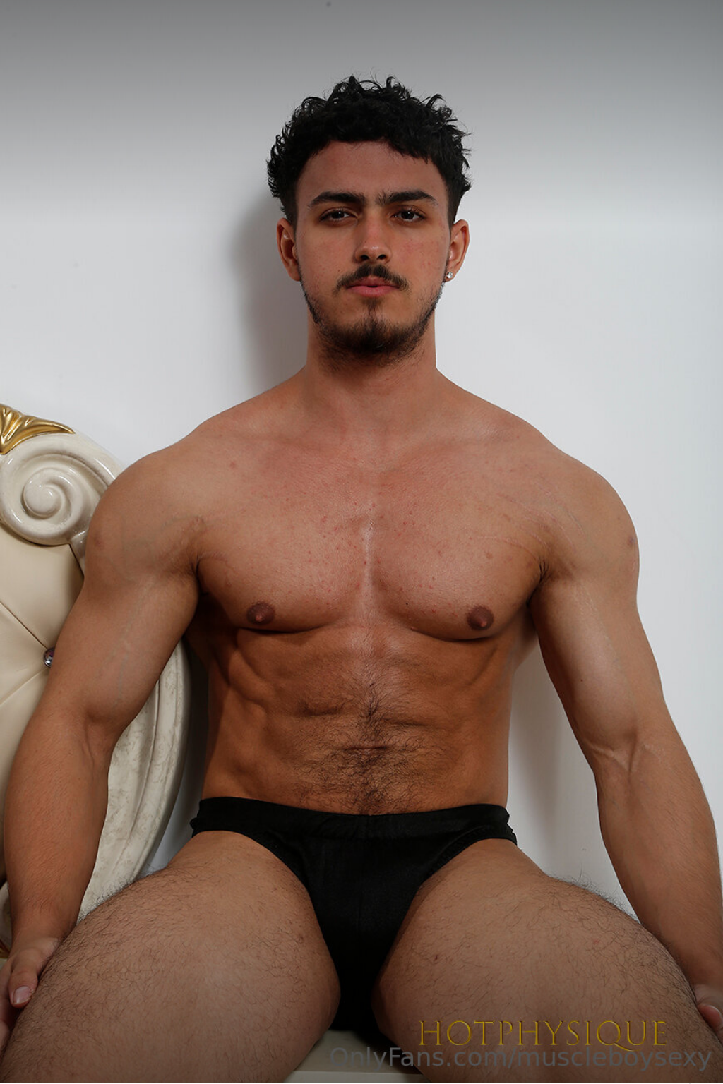 muscular Master Mircea nude Exposed