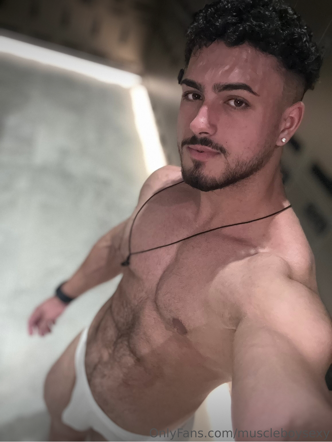 Exposed sexy hoe  DOMINANT muscleboysexy Leak Onlyfans