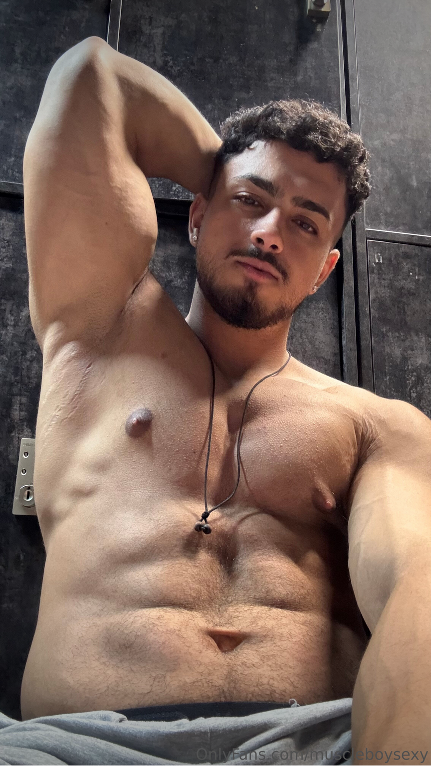 DOMINANT muscleboysexy   Epic