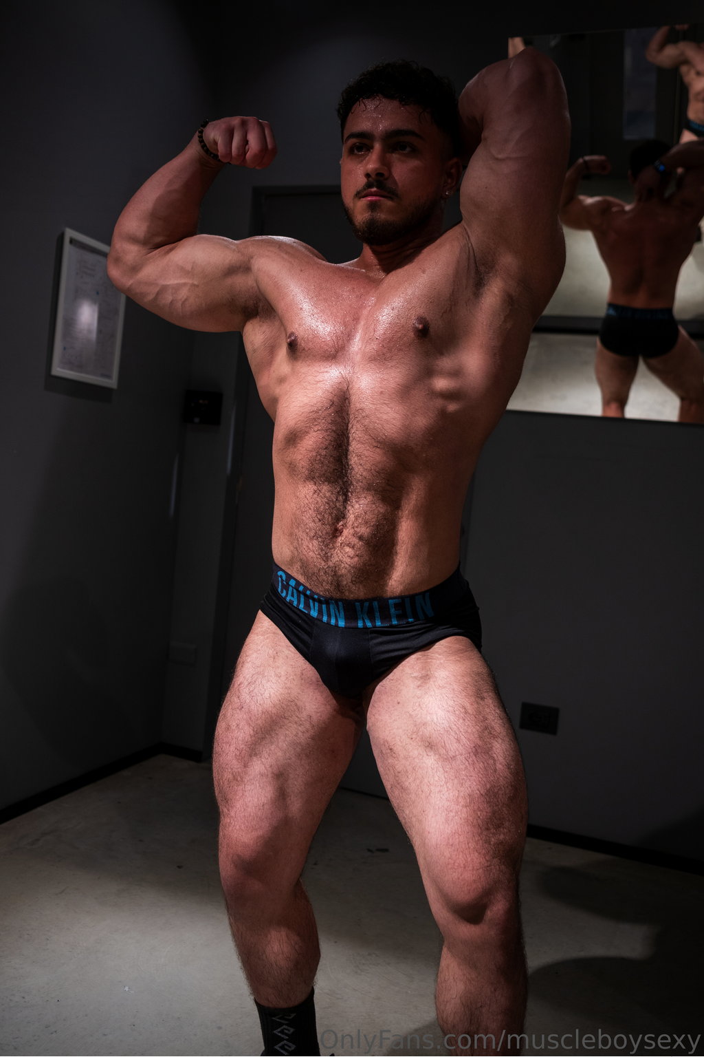 male bimbo  DOMINANT muscleboysexy onlyfans leaks