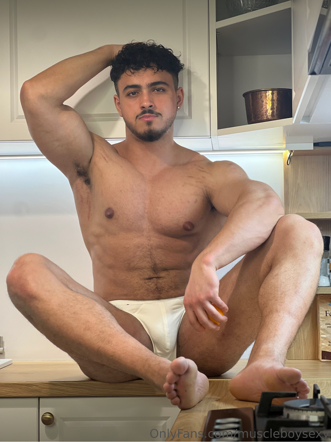 slutty babe Bred muscleboysexy nude pic Clip