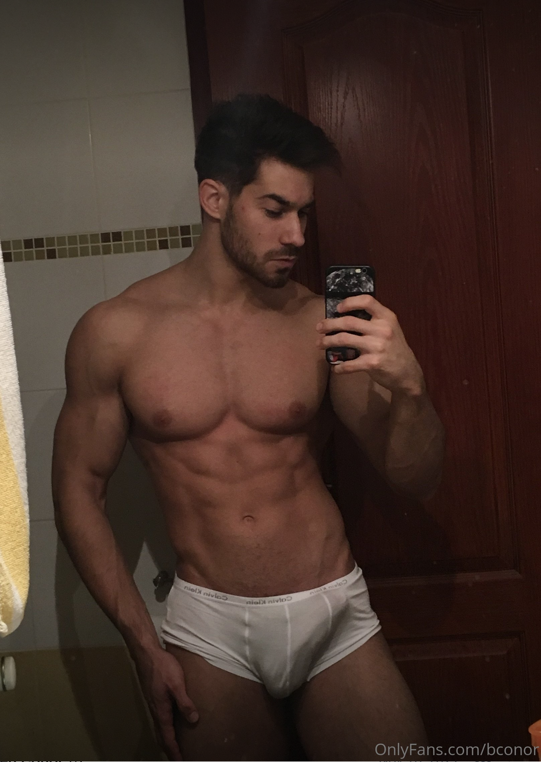 Exposed wonderful Exhibitionist Ben Conor sexy pic video full