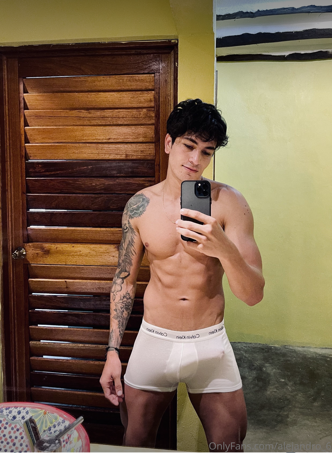 massive alejo pino Fansly leaked Exposed