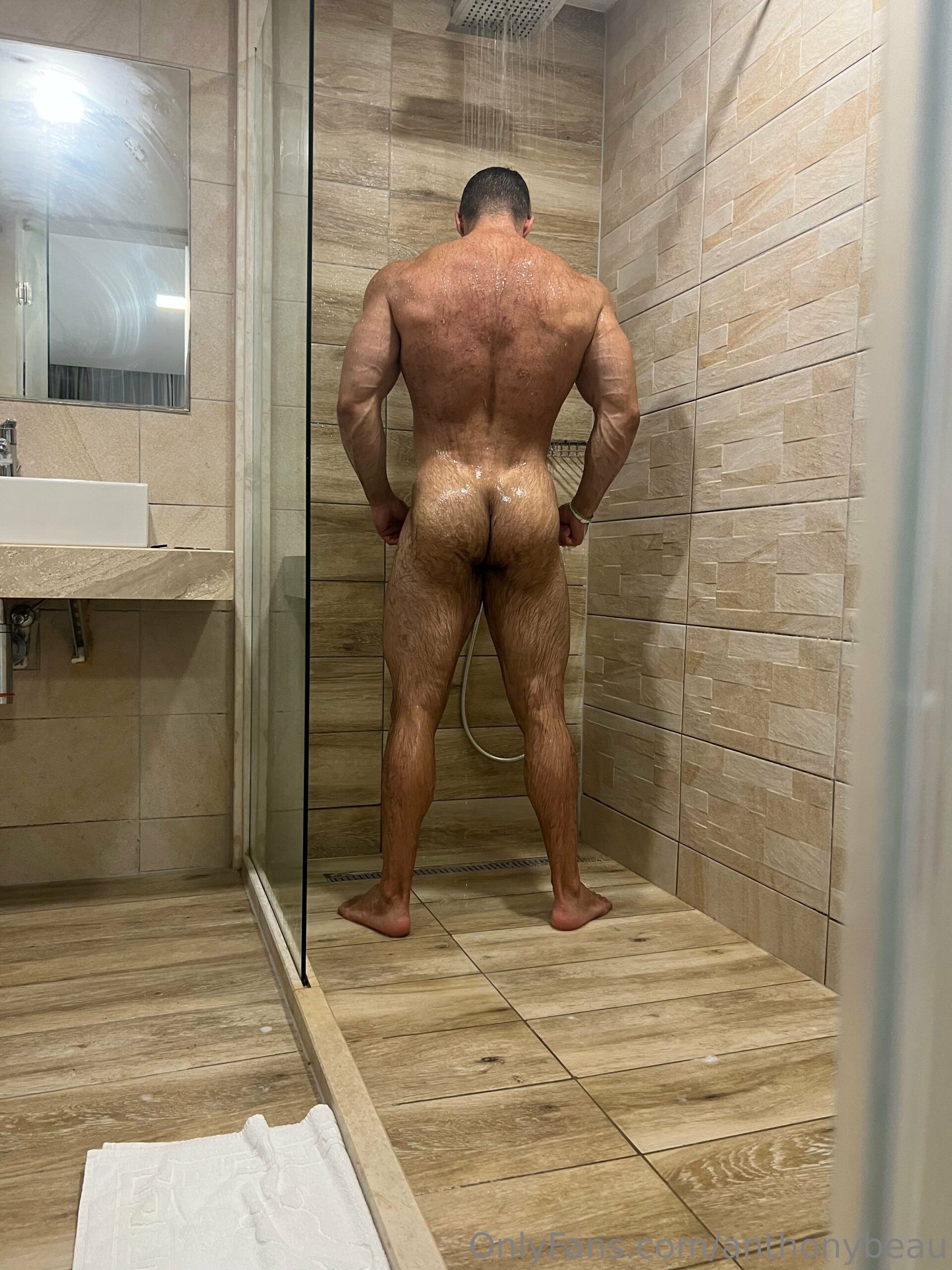Confident  Bodybuilder Anthony Beau Fansly leaks Epic