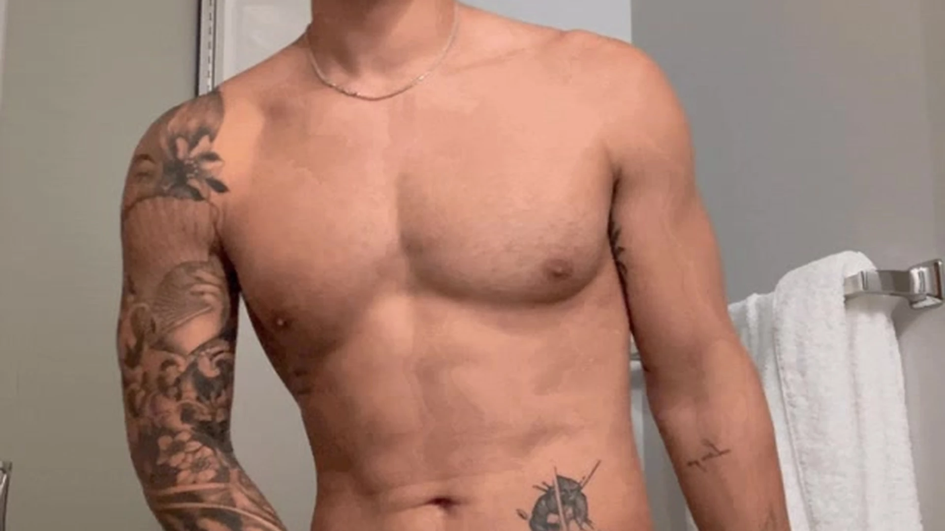 tiktoker evanlamicella Fansly leak EXPOSED