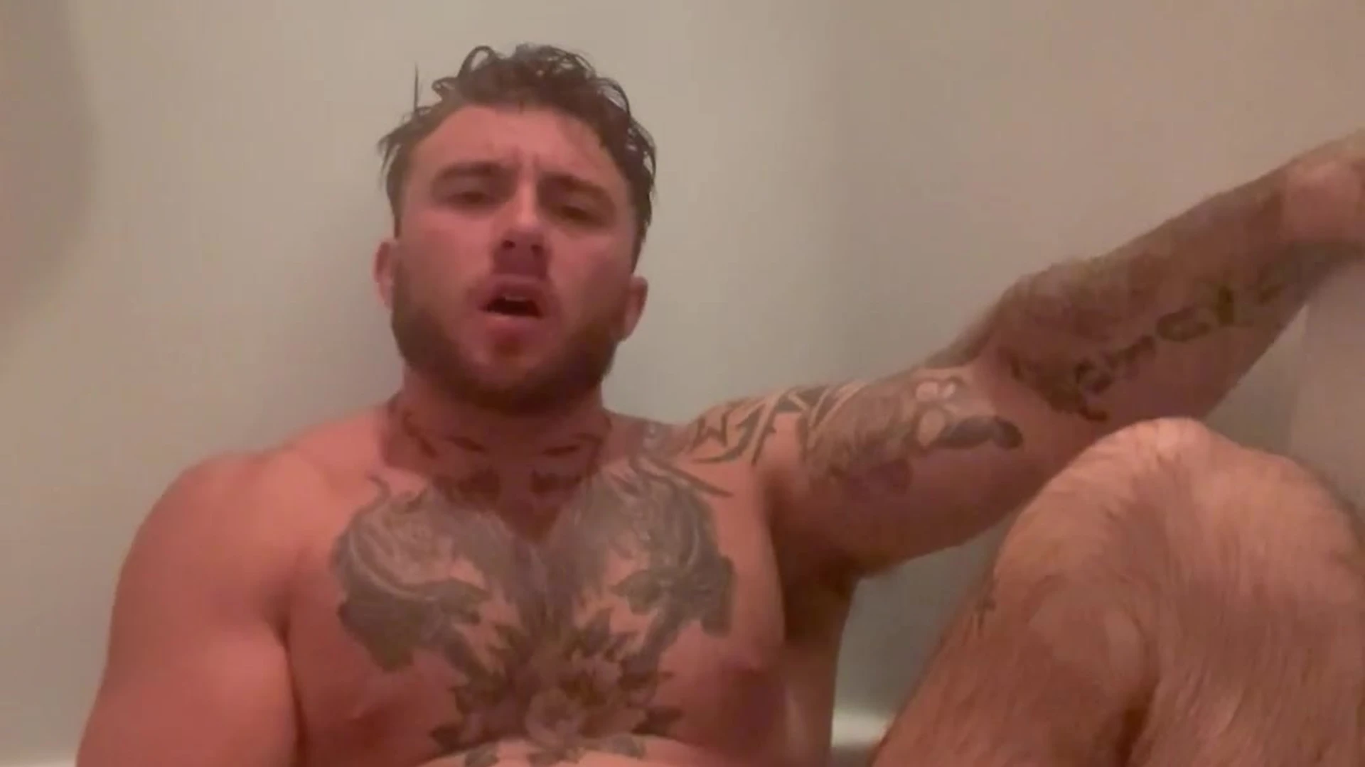 hot guy TIKTOK STAR Garett Nolan erome Exposed