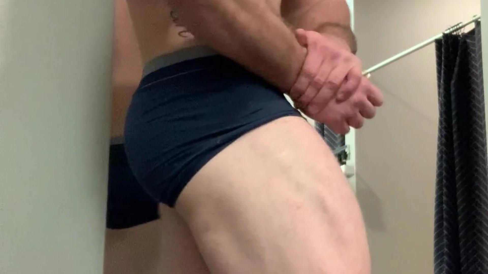 attractive playing with himself BODYBUILDER Joey Sullivan leaked nudes x