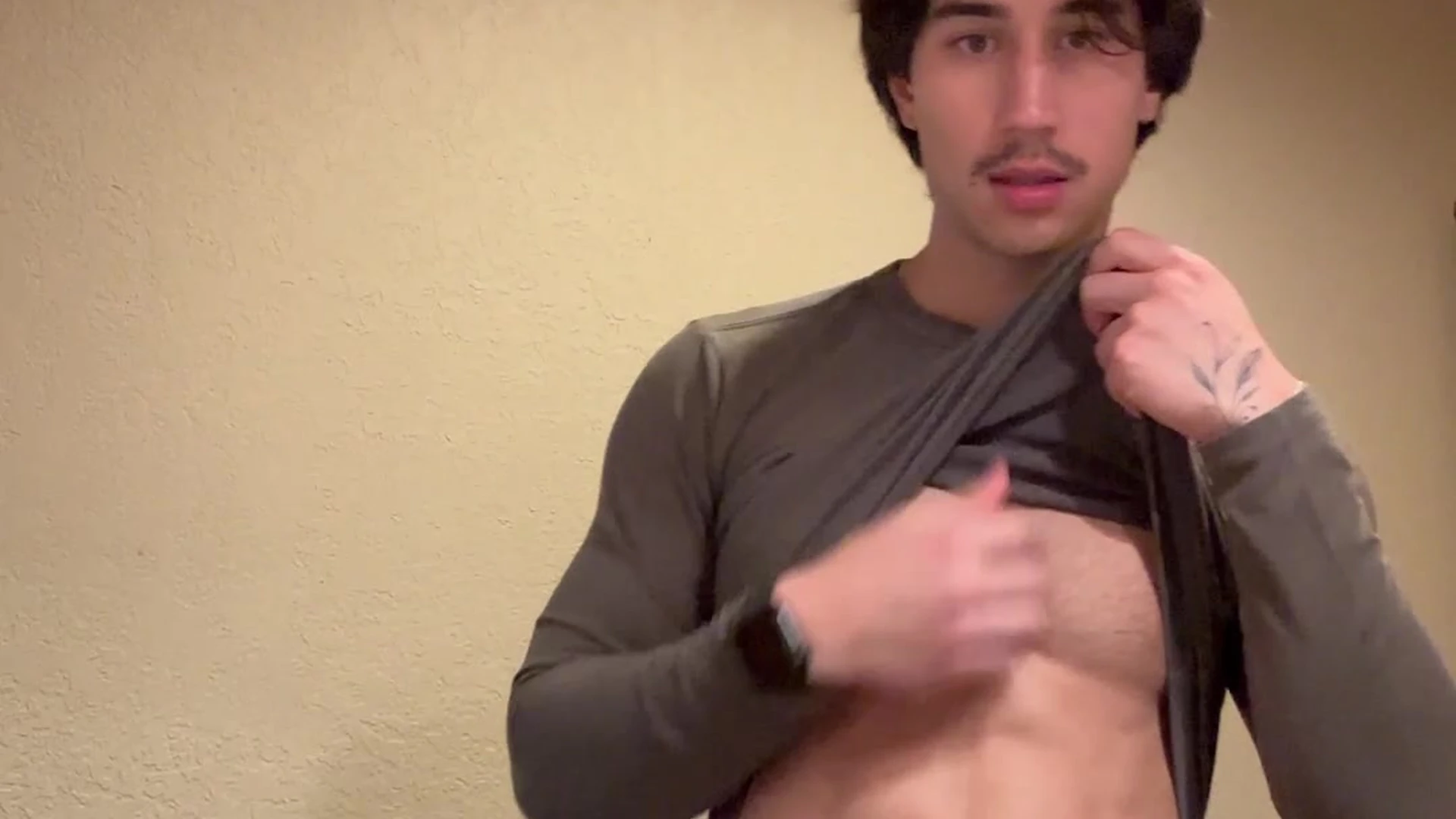 Captivating  gooning tiktok star evanlamicella leaked nudes