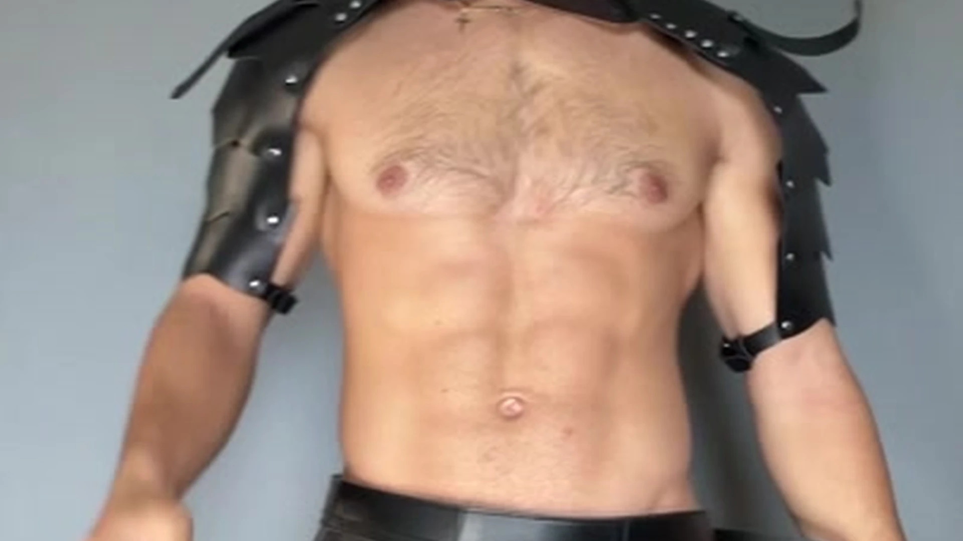 hoe Hung dennisdillon solo Exposed