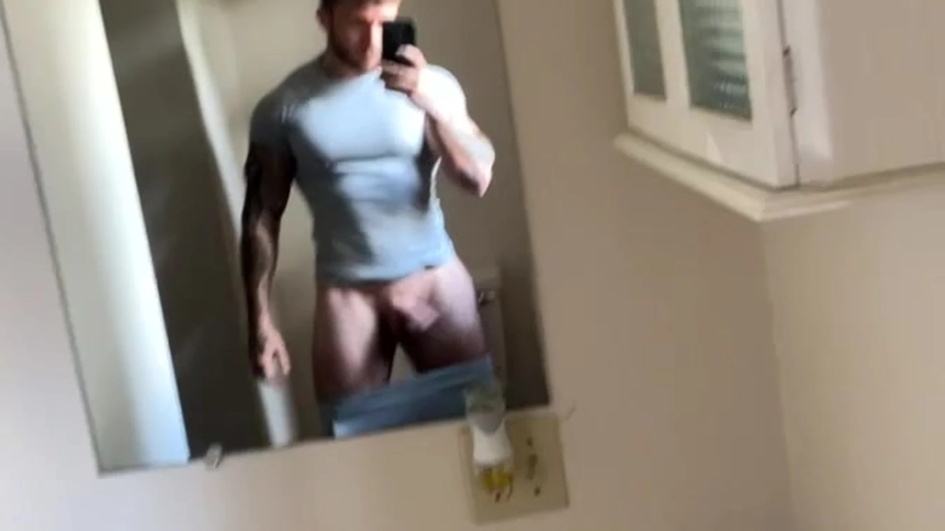TIKTOKER garett__nolan anal Exclusive vid full