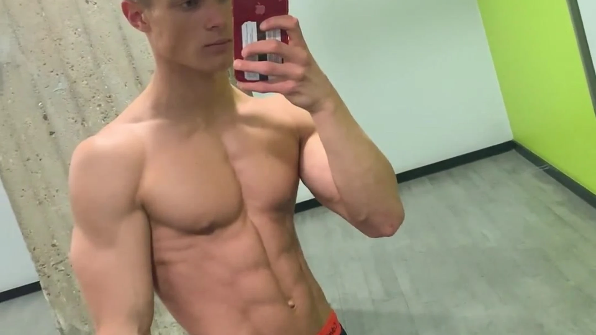 cutie pie playing with himself Voluptuous Leo Stuke leak pic