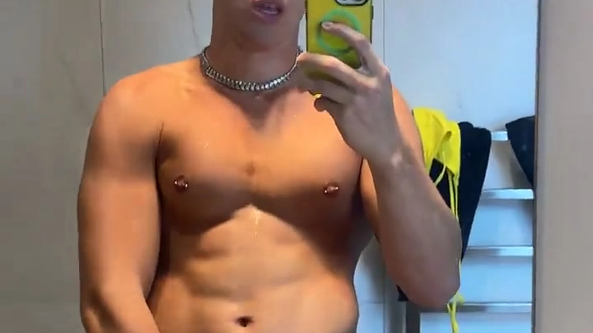 Epic INFLUENCER tayoriccii fapello