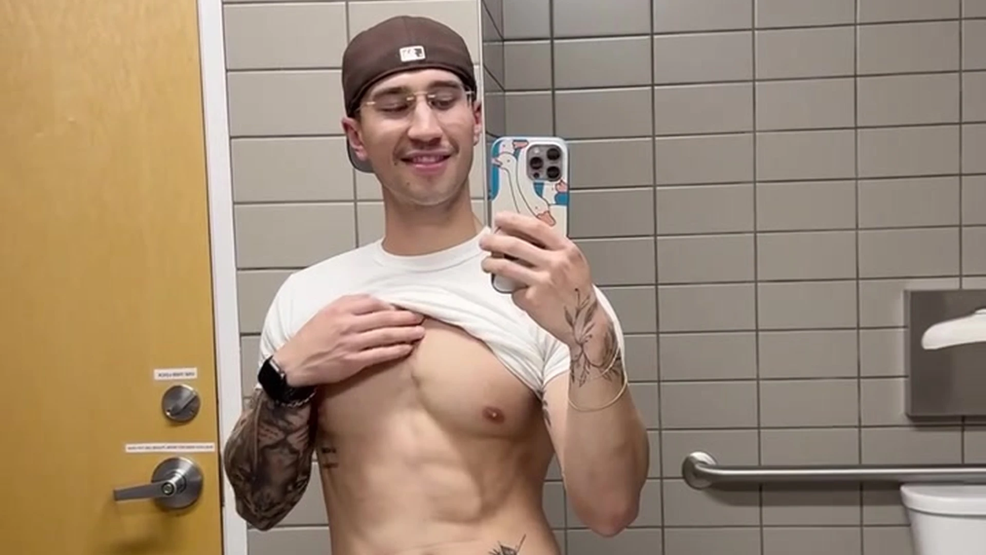 Exposed tiktoker evanlamicella sextape