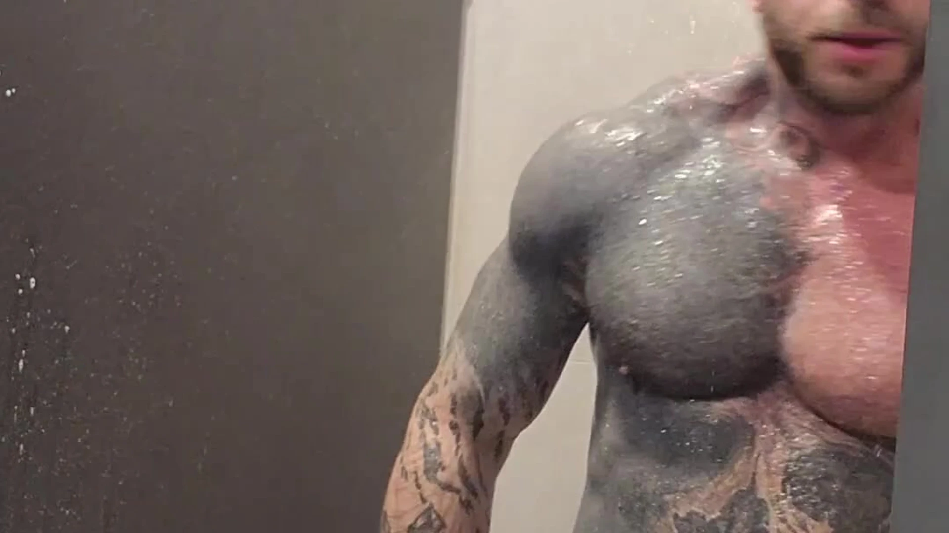 homoerotic Pituco GrowXtrong nude porn leak Epic