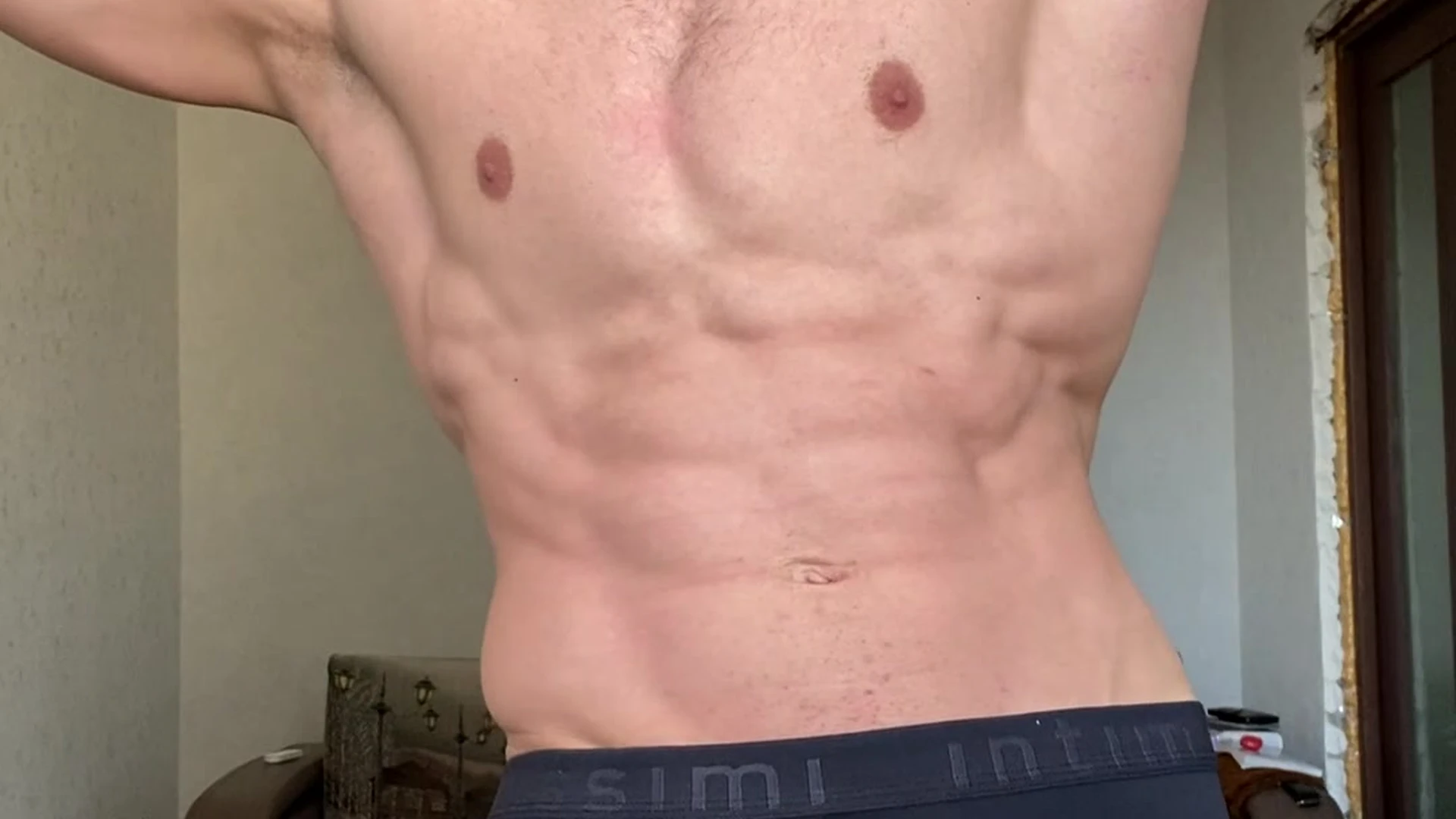 удовлетворяющий себя MuscularFriend reddit Exposed