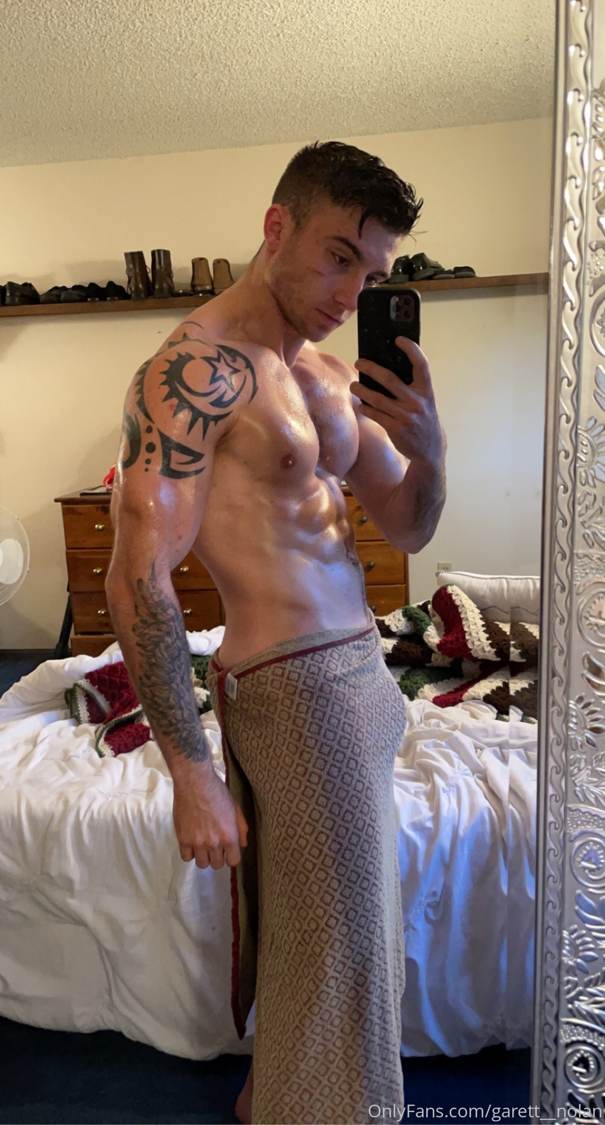 TIKTOKER garett__nolan Patreon leak Exposed