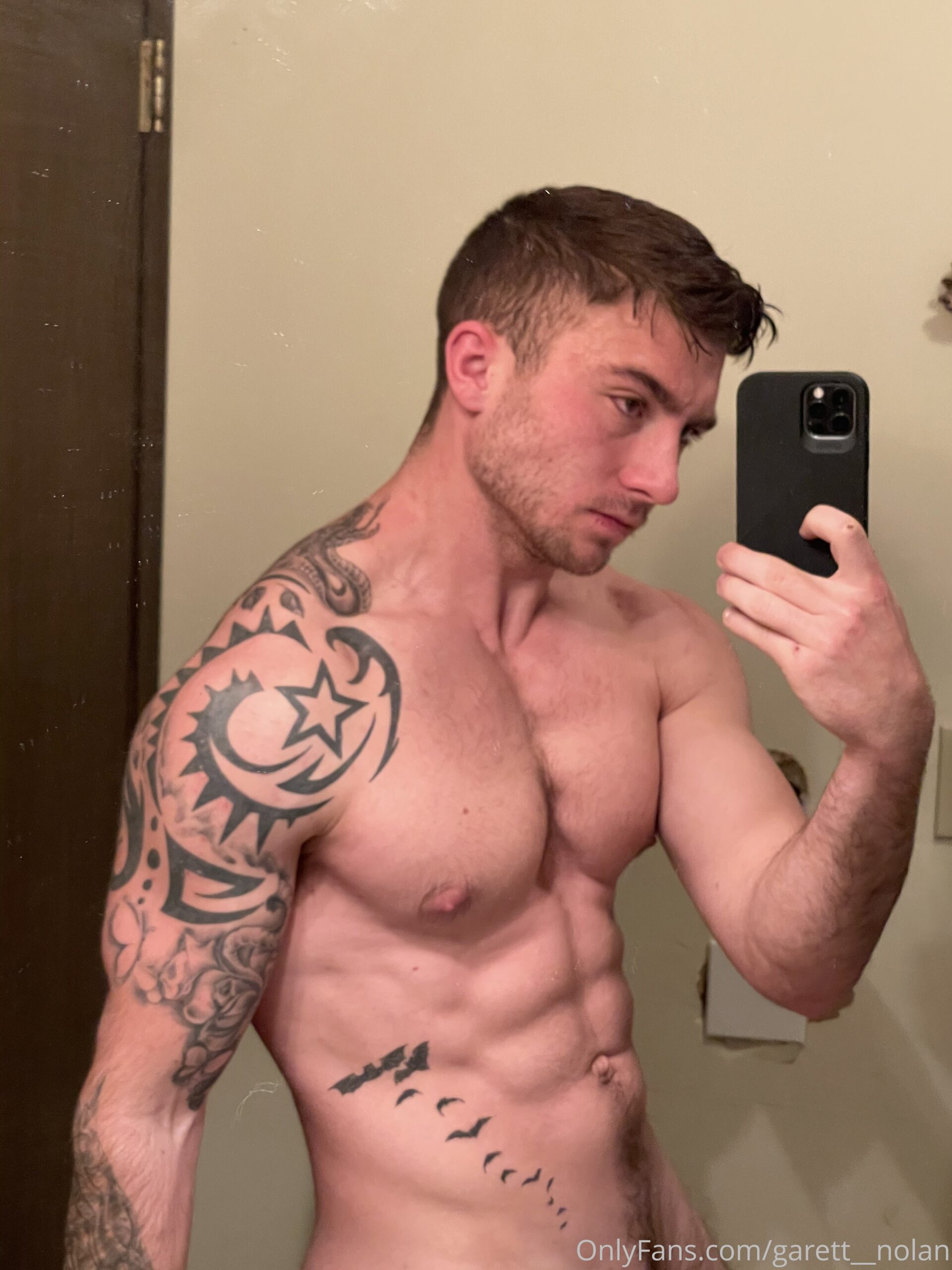 TIKTOK STAR Garett Nolan Leak release