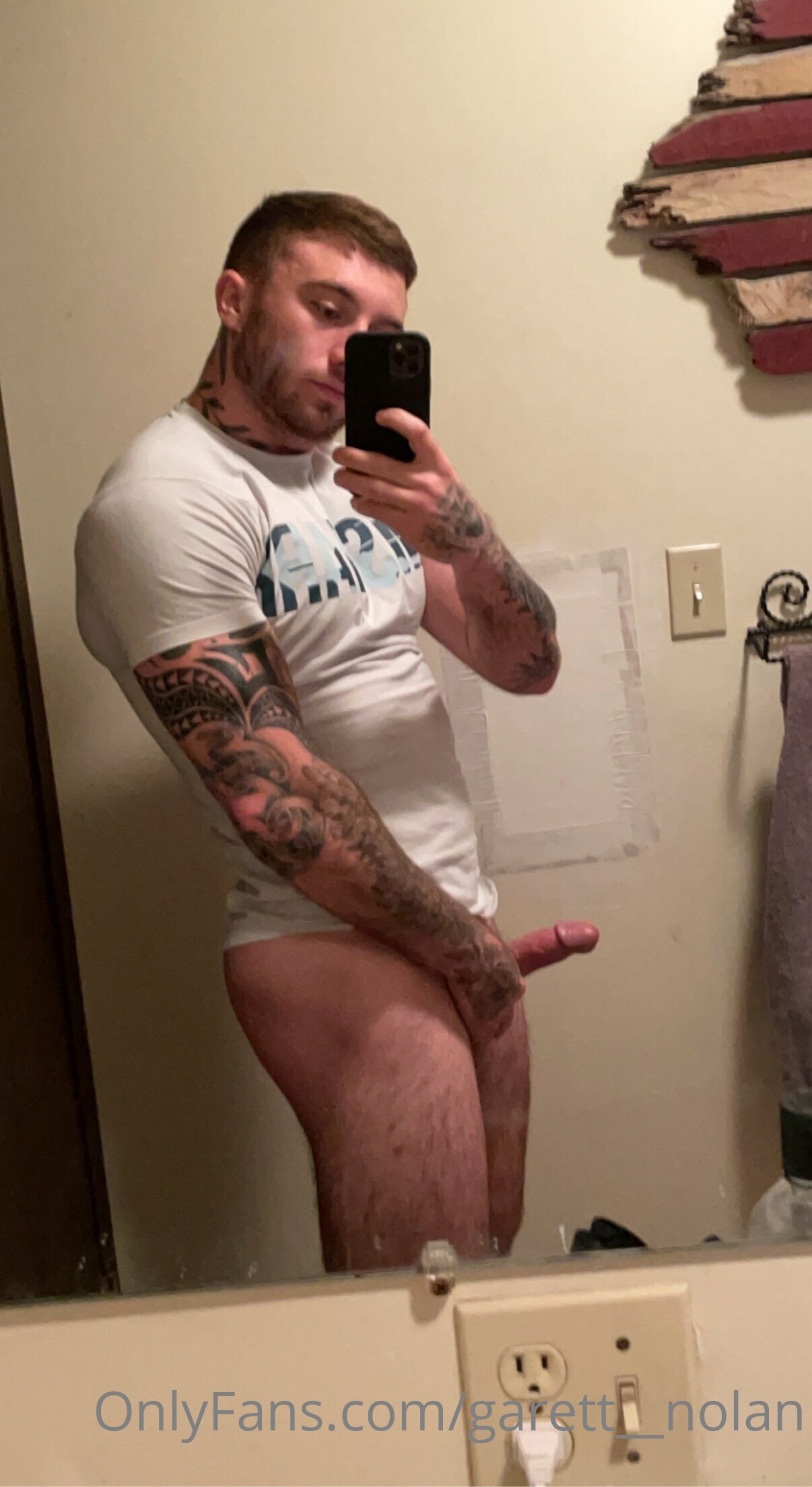 Exposed TIKTOKER garett__nolan onlyfans
