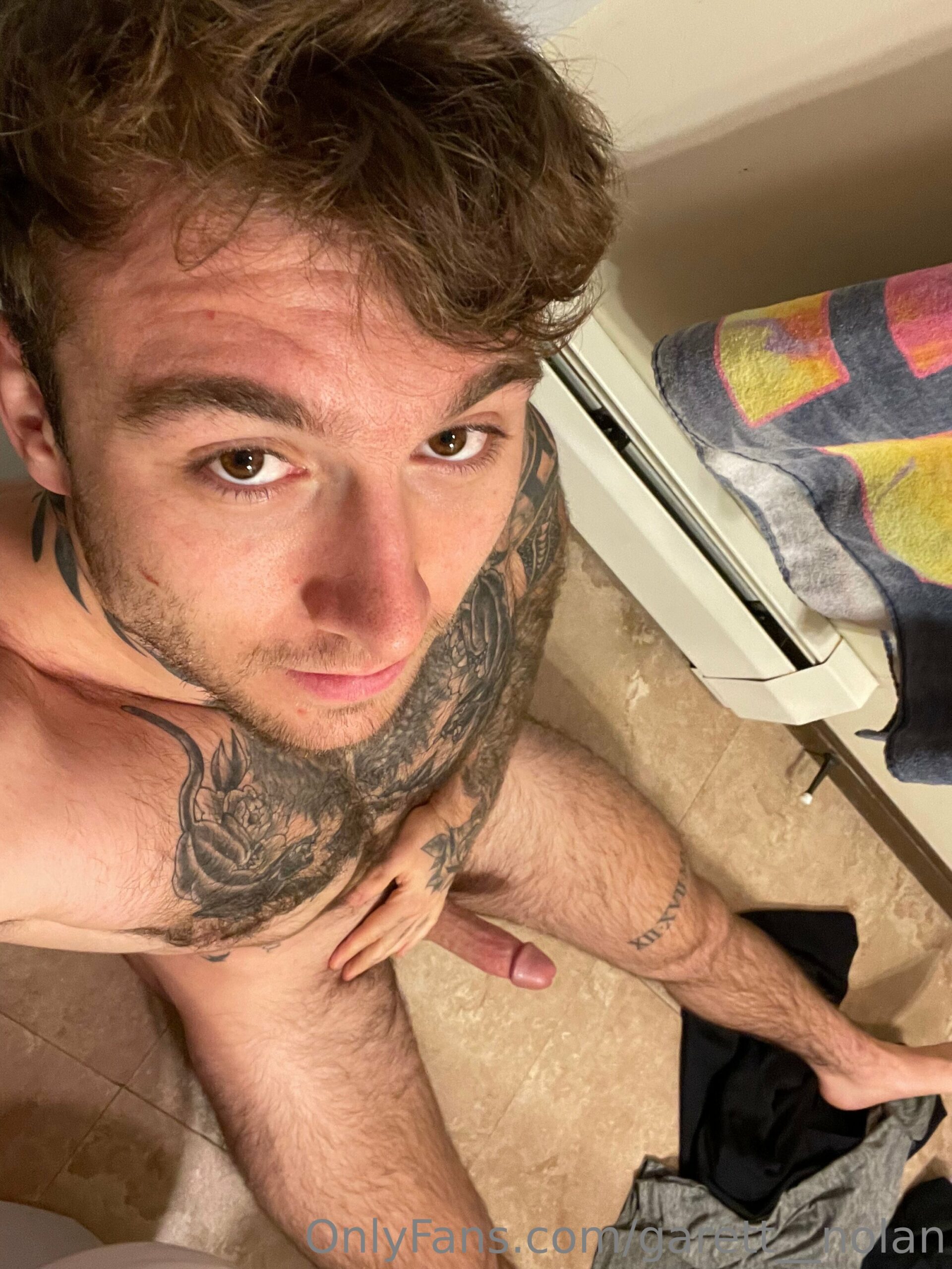 TIKTOKER Garett Nolan Naked