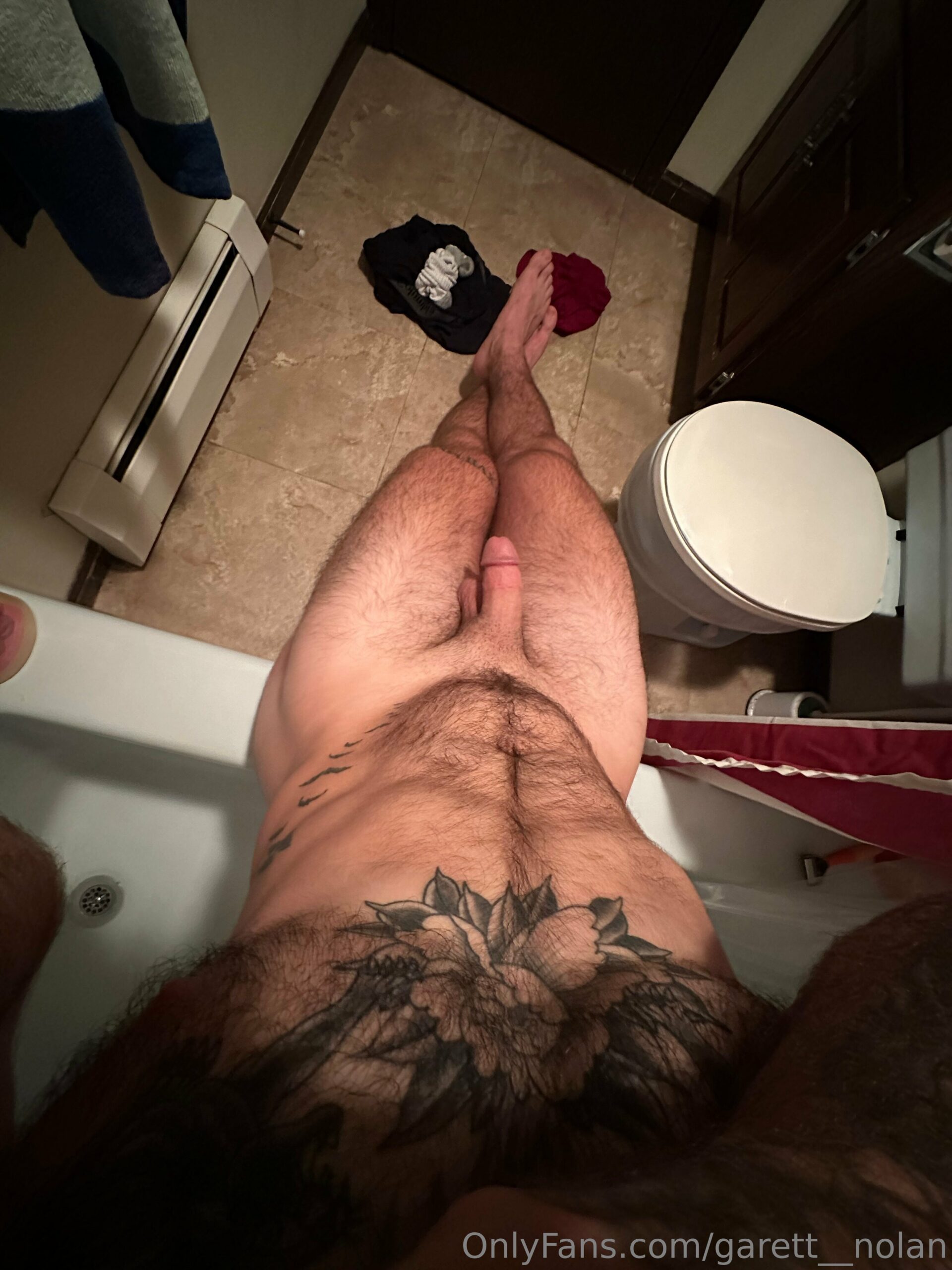TIKTOKER garett__nolan leaked onlyfans pic Epic
