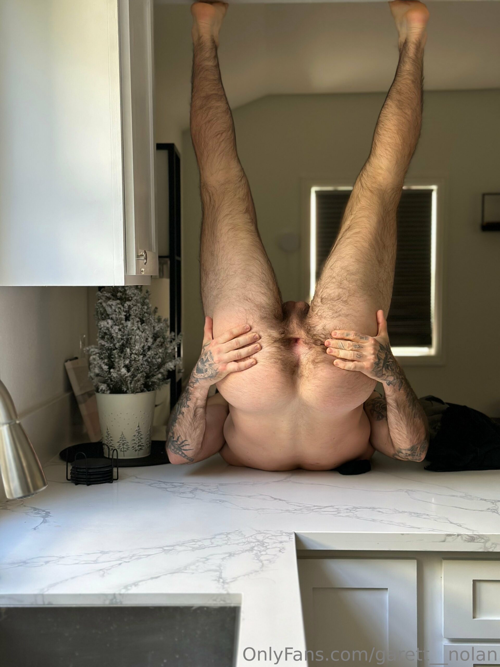 hottie playing with himself TIKTOKER garett__nolan erome