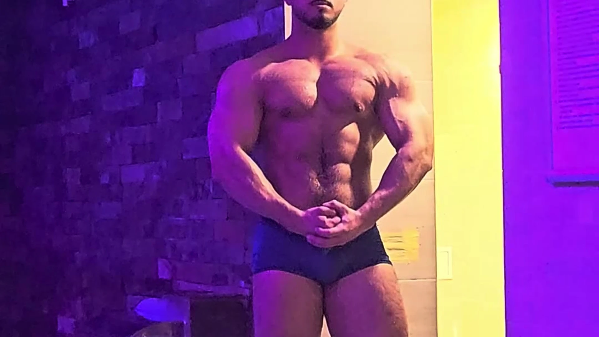 Dazzling  Stacked muscleboysexy cams Full Movie