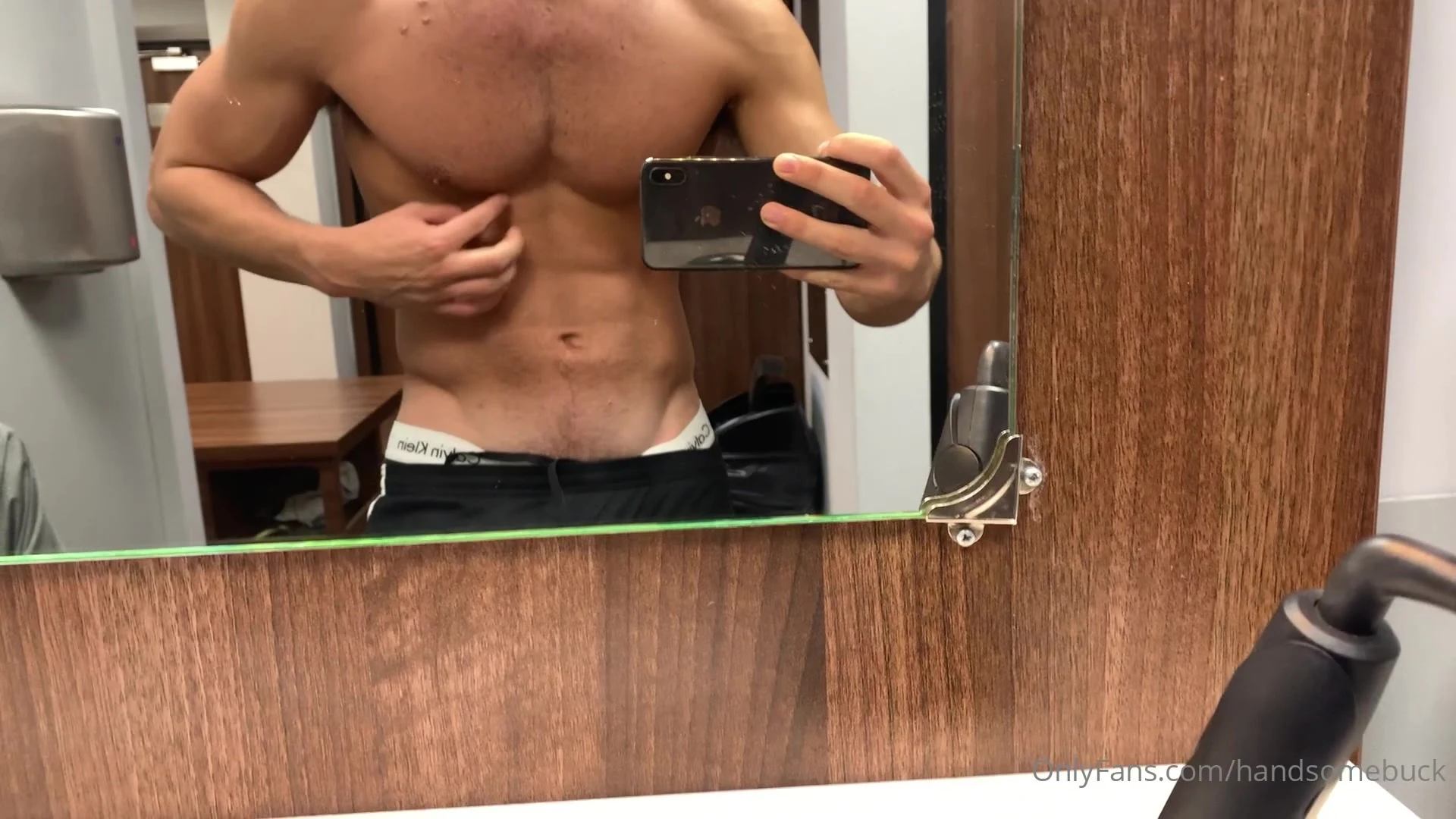 manly absolute unit handsomebuck leak Clip Exposed
