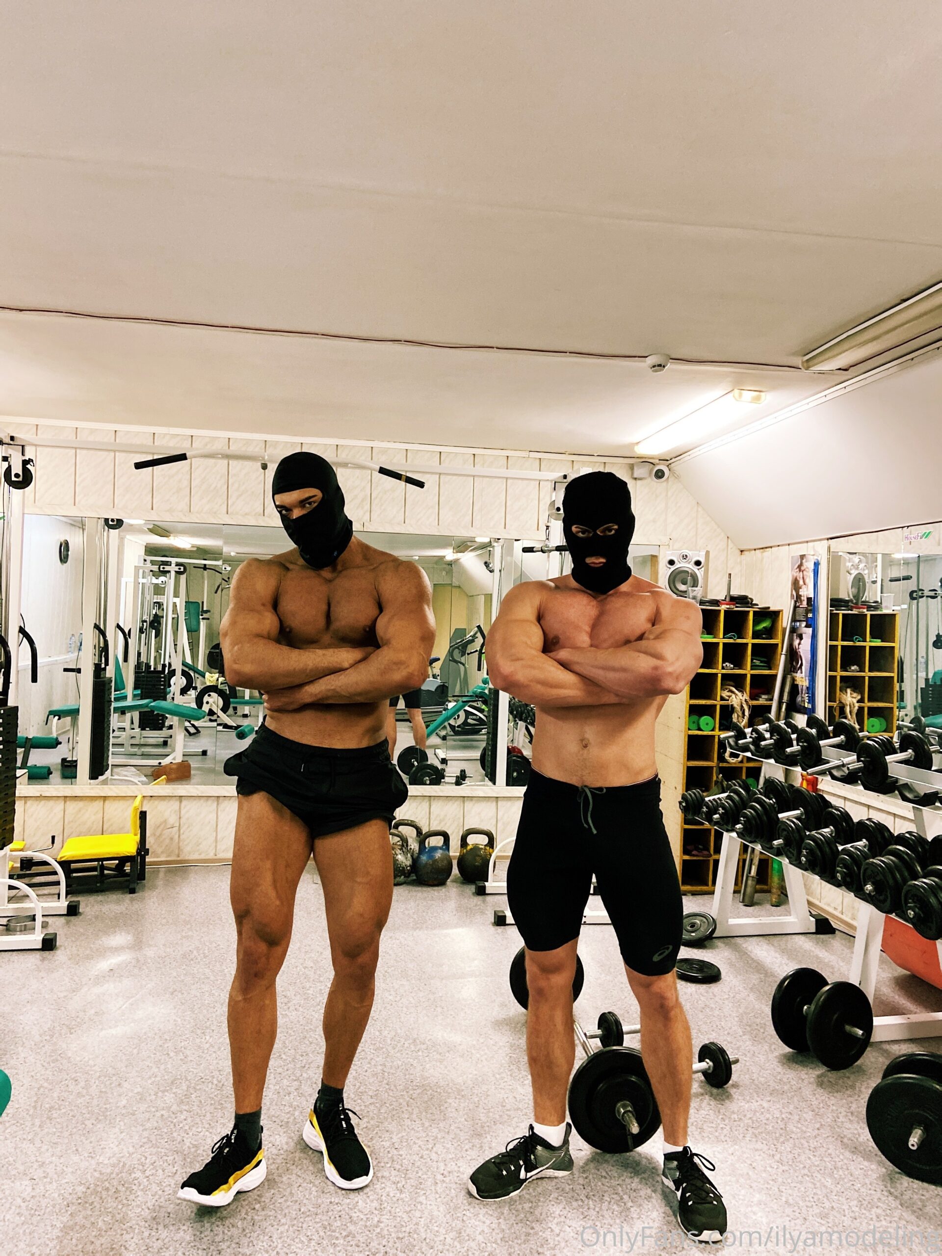 Sensational вуайеристический MuscularFriend leaked xxx