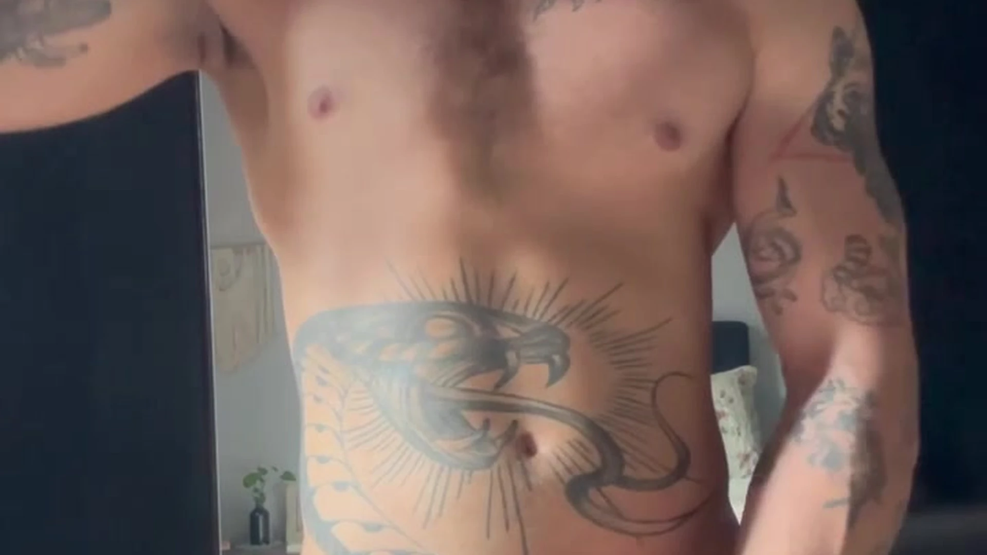 throbbing master_ikarus nude Full Clip
