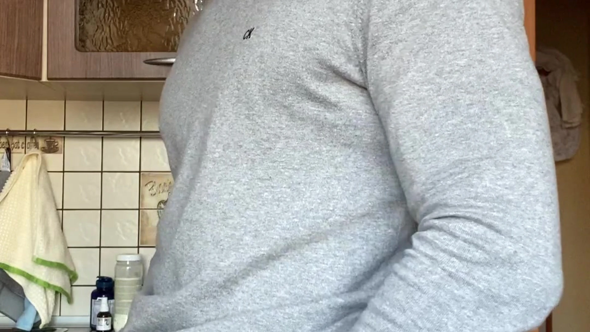 shy jerking off удовлетворяющий себя Илья Гнётов sex leak