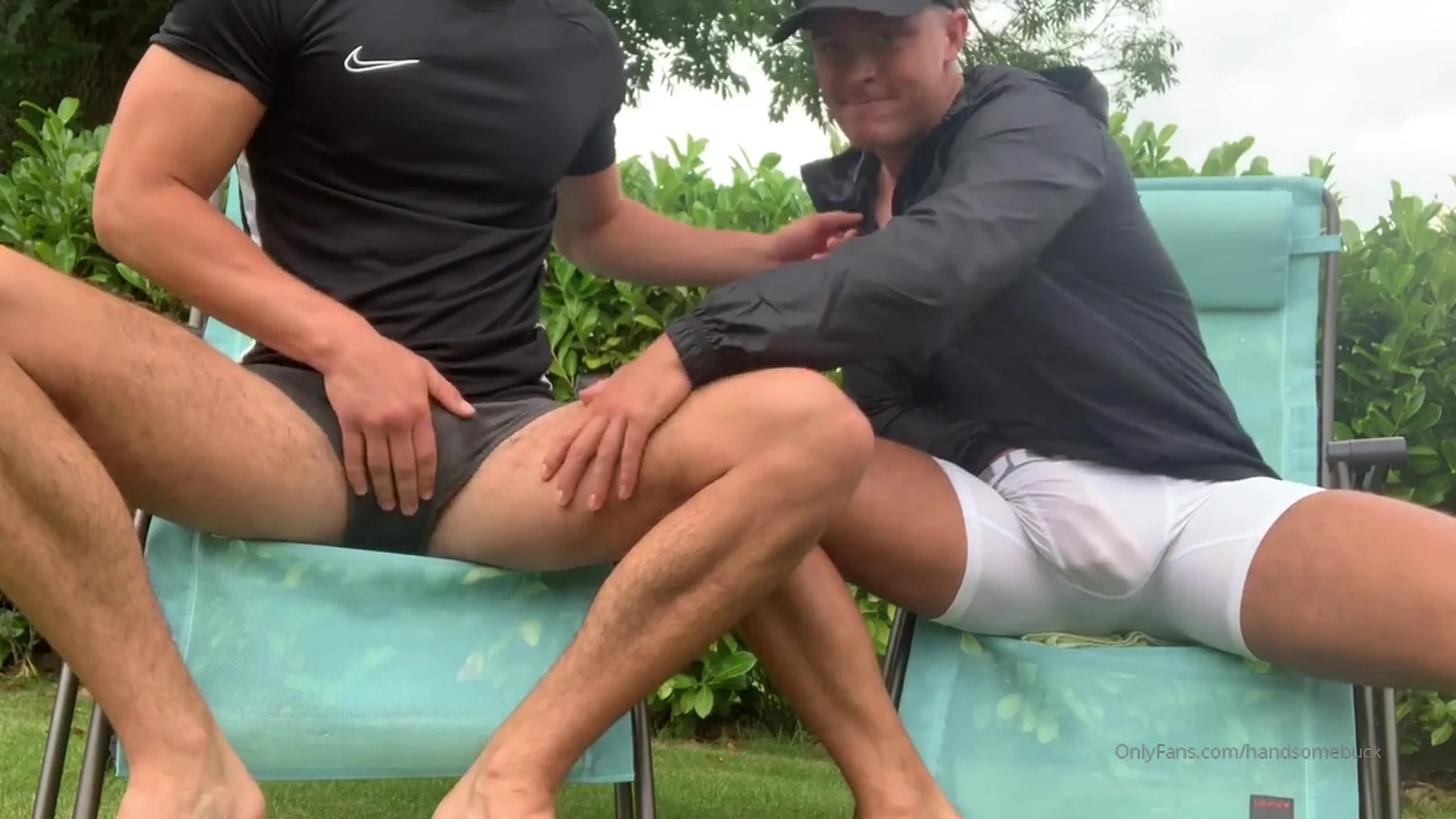 leaking handsomebuck Nude OF Exposed