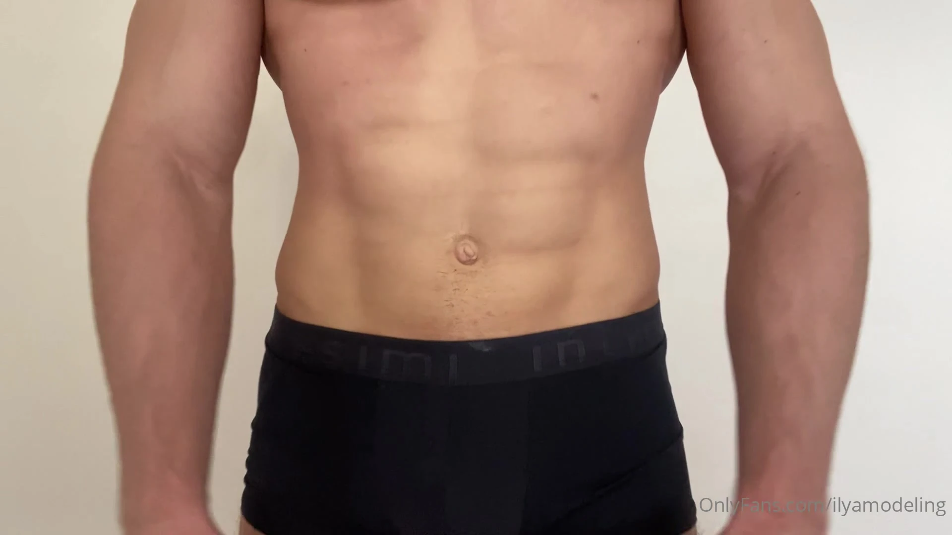 Exposed hoe эксибиционист Ilyamodeling onlyfans leaked FullVID