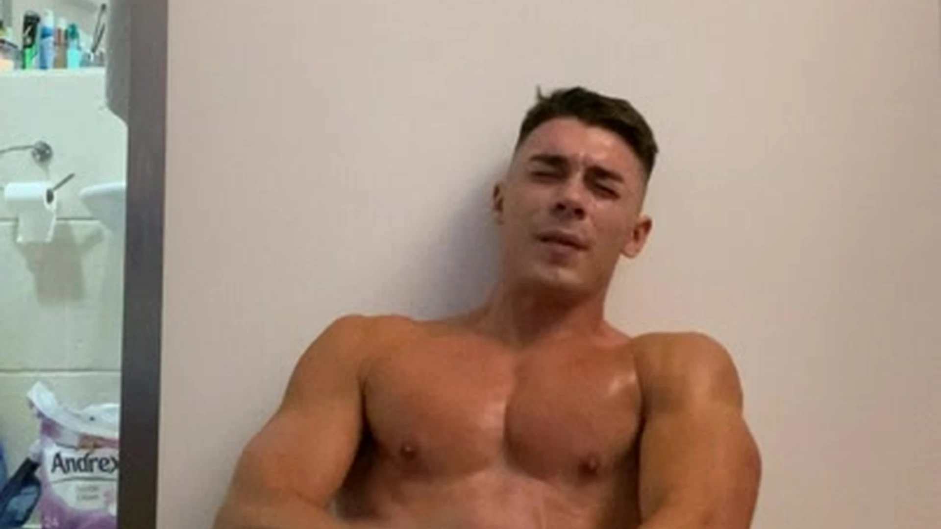 carnal handsomebuck nude pecs Sensational